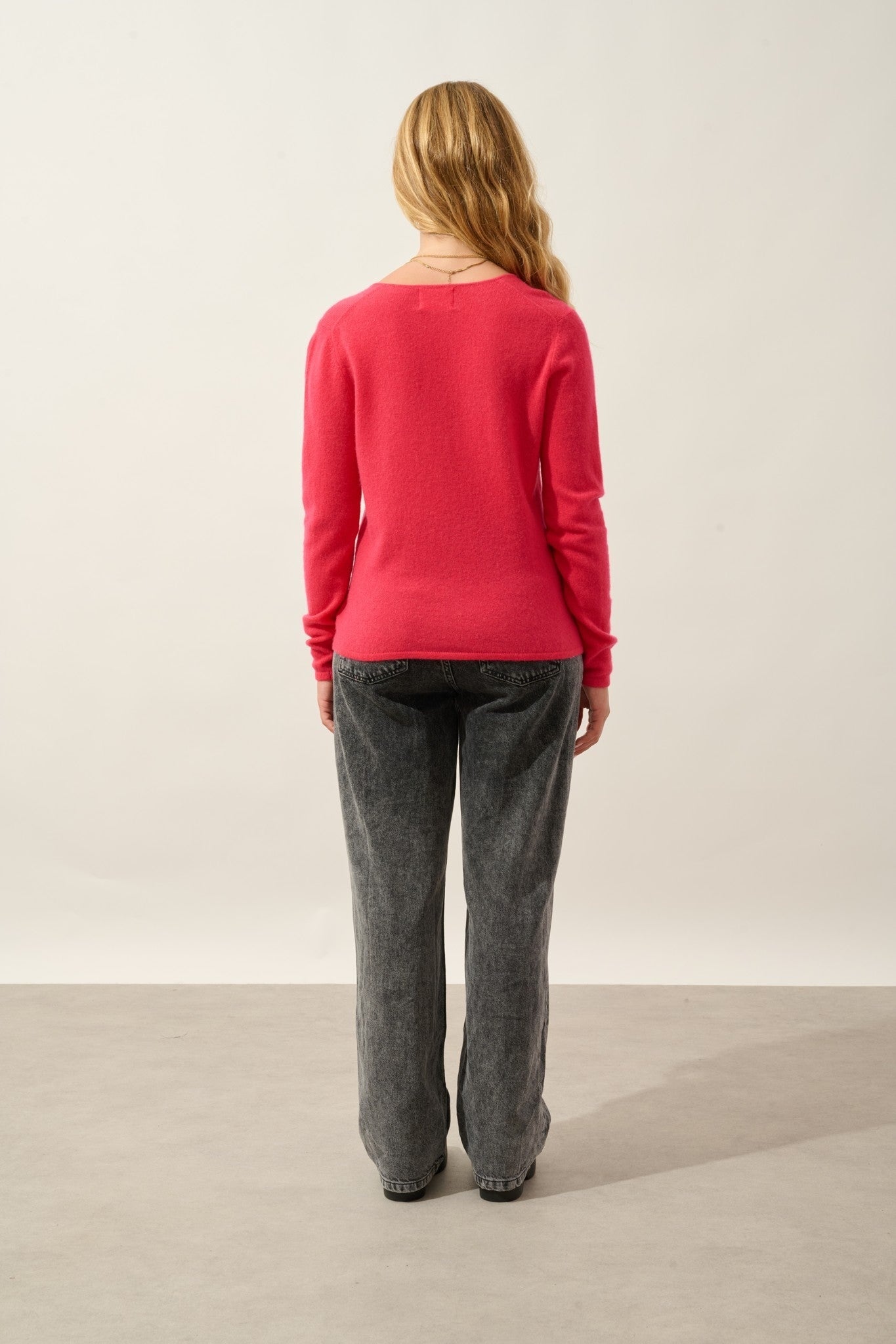 chalais cardigan col v magenta red 100% cachemire