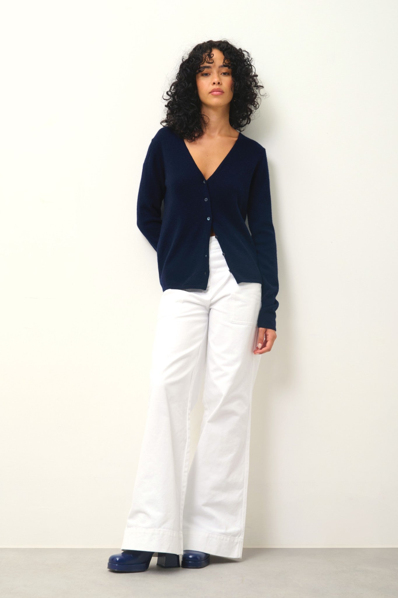 chalais cardigan col v navy 100% cachemire