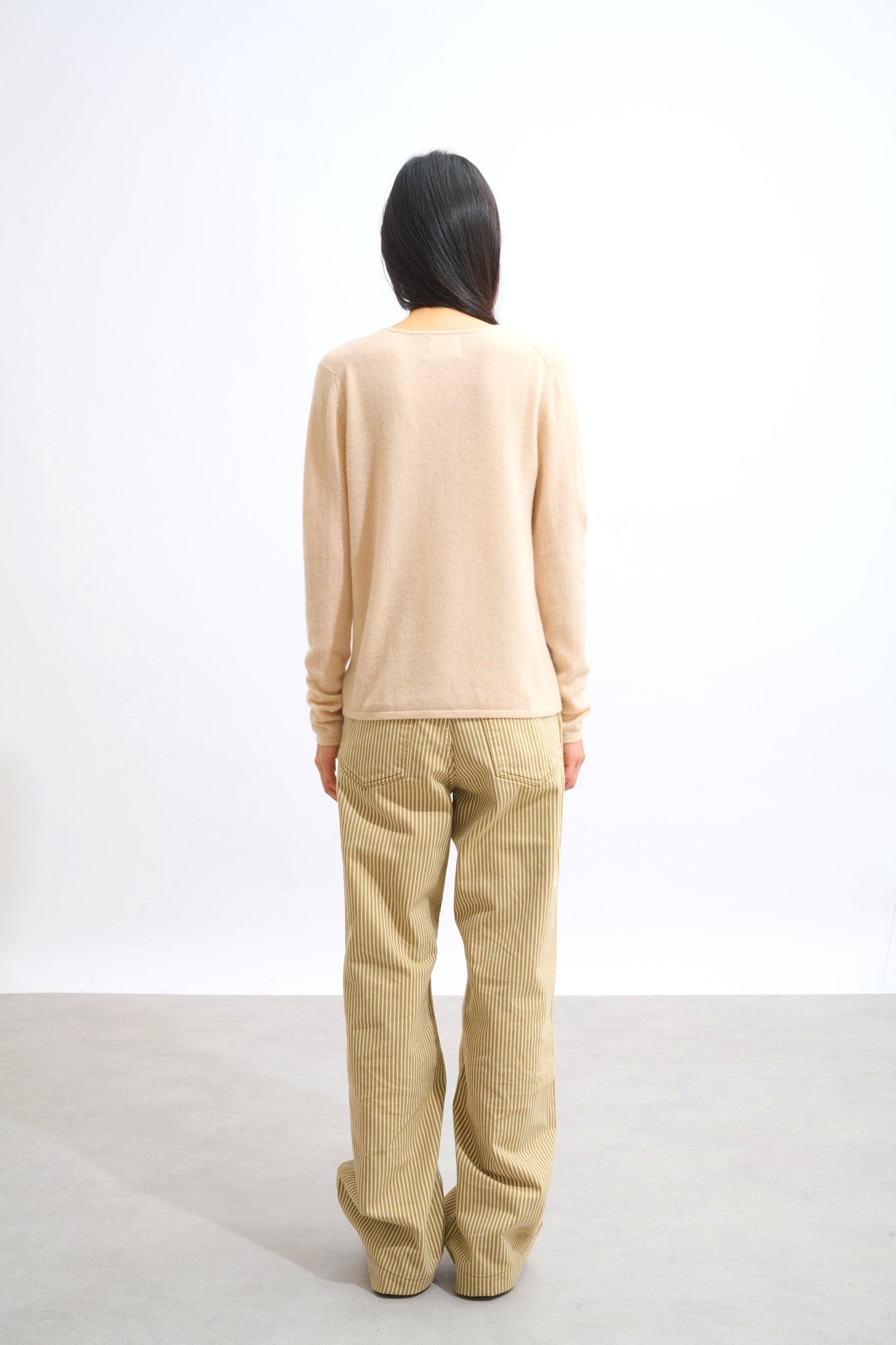 chalais cardigan col v sable 100% cachemire