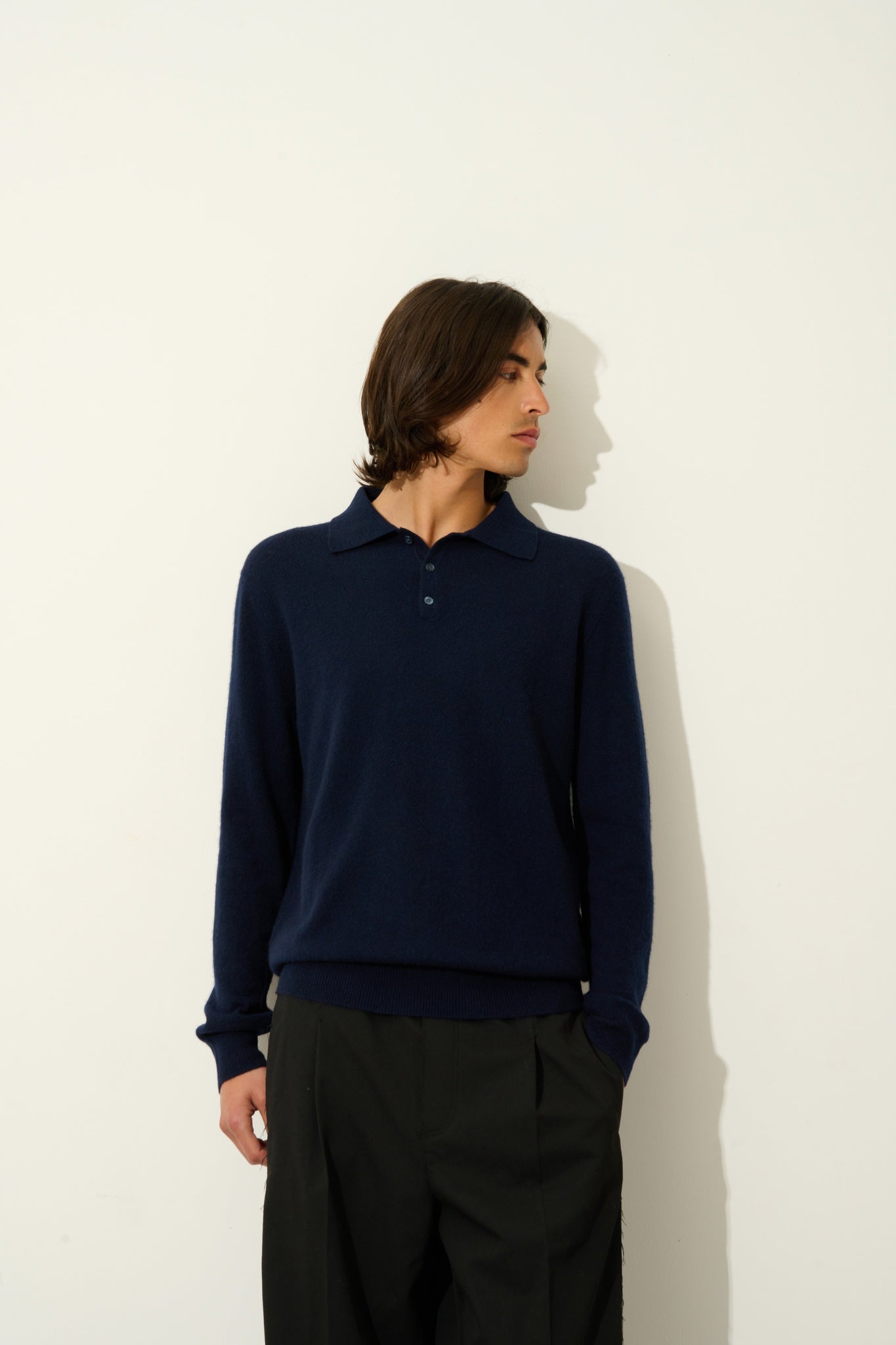 CHARVET Langarm-Poloshirt in Marineblau, 100 % Kaschmir