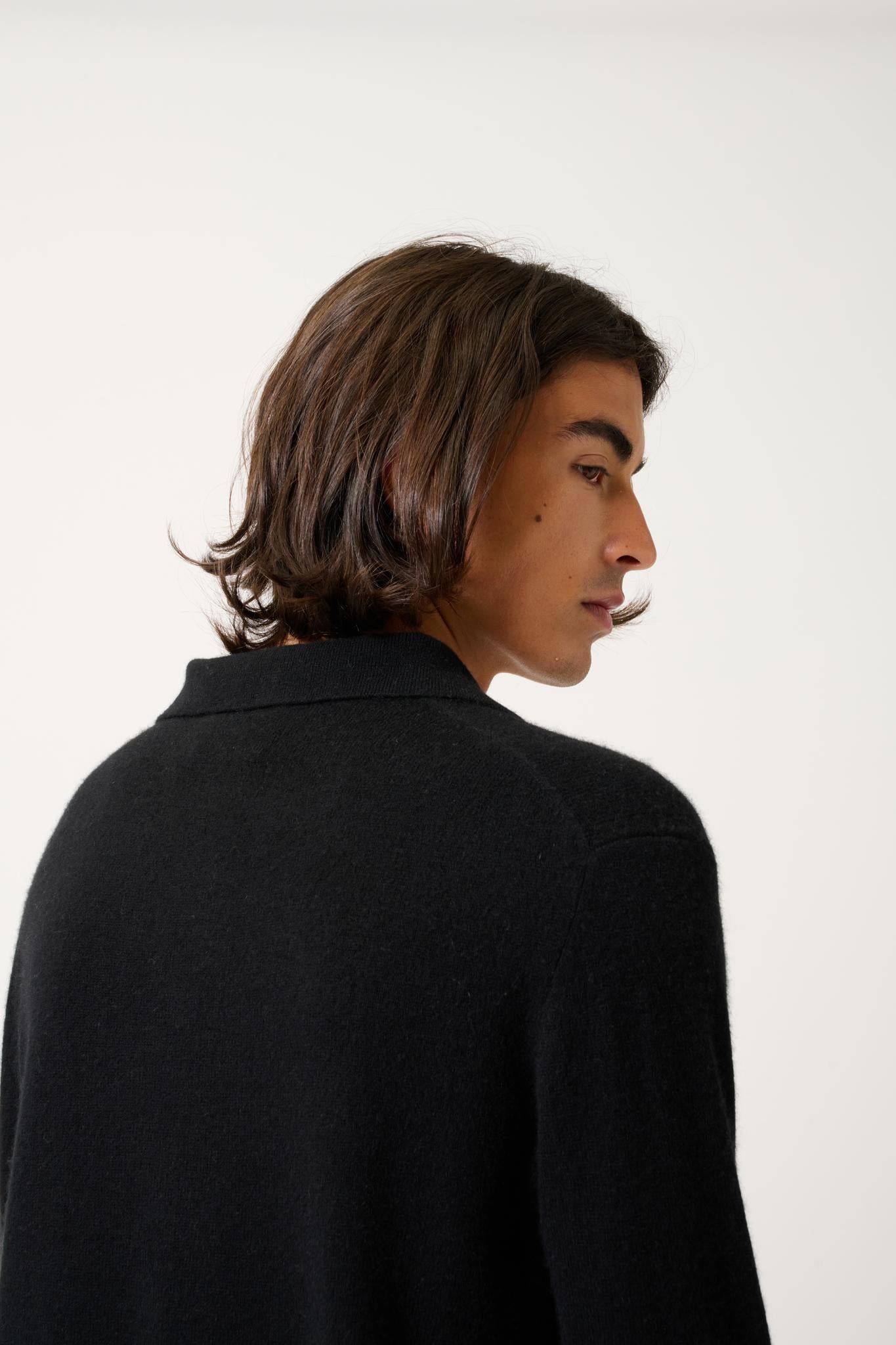 CHARVET schwarzes Langarm-Poloshirt 100 % Kaschmir