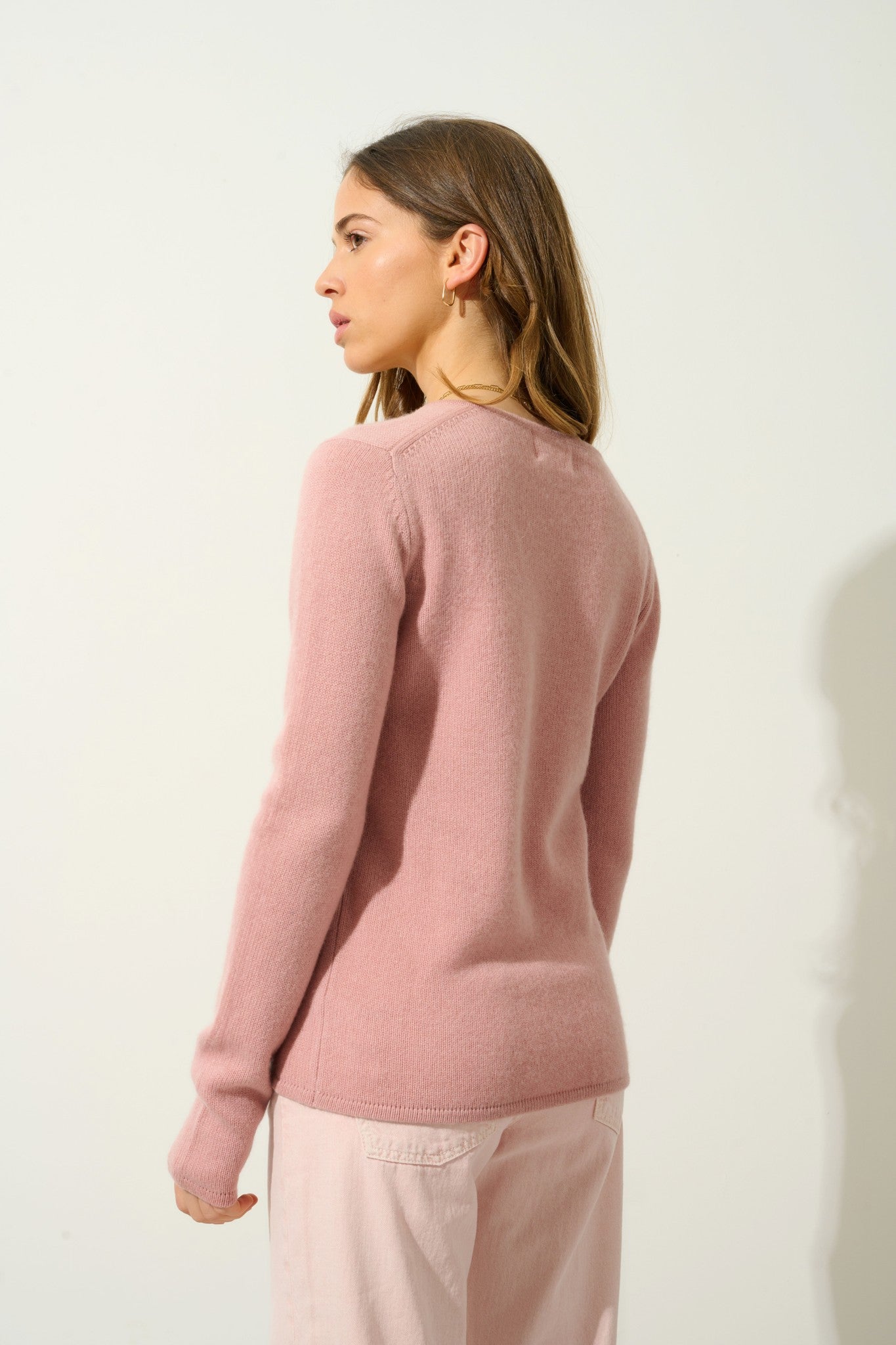 chelsea pull col v 4 fils bois de rose 100% cachemire