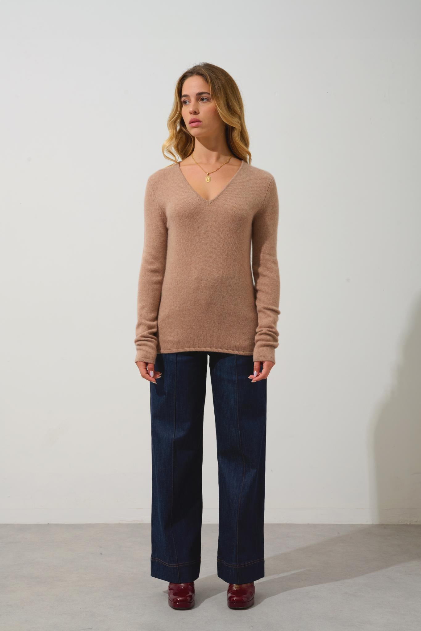 CHELSEA pull col v 4 fils camel chiné 100% cachemire