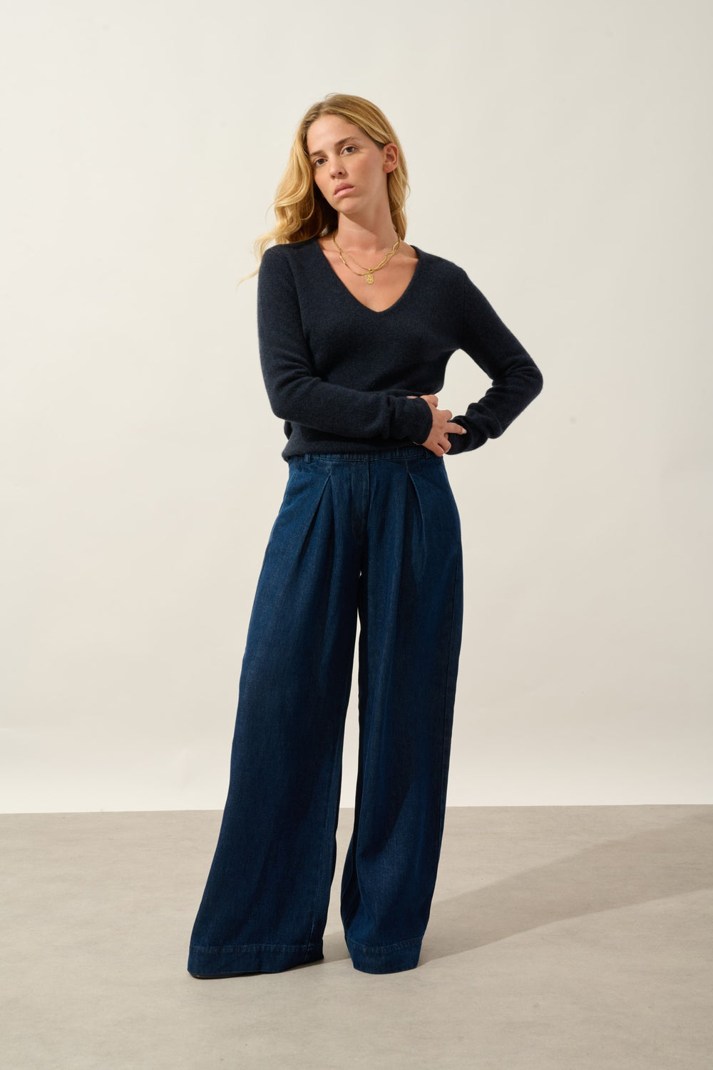 chelsea pull col v 4 fils caviar 100% cachemire