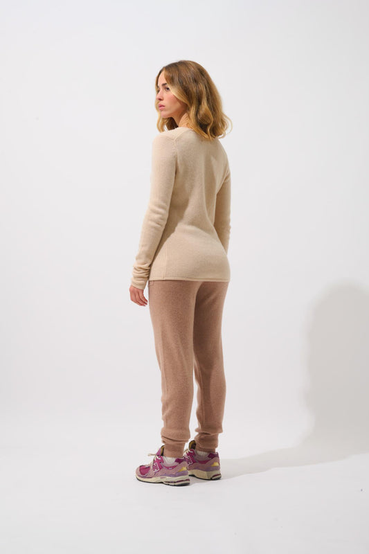 CHELSEA 4-thread v-neck sweater sand 100% cashmere