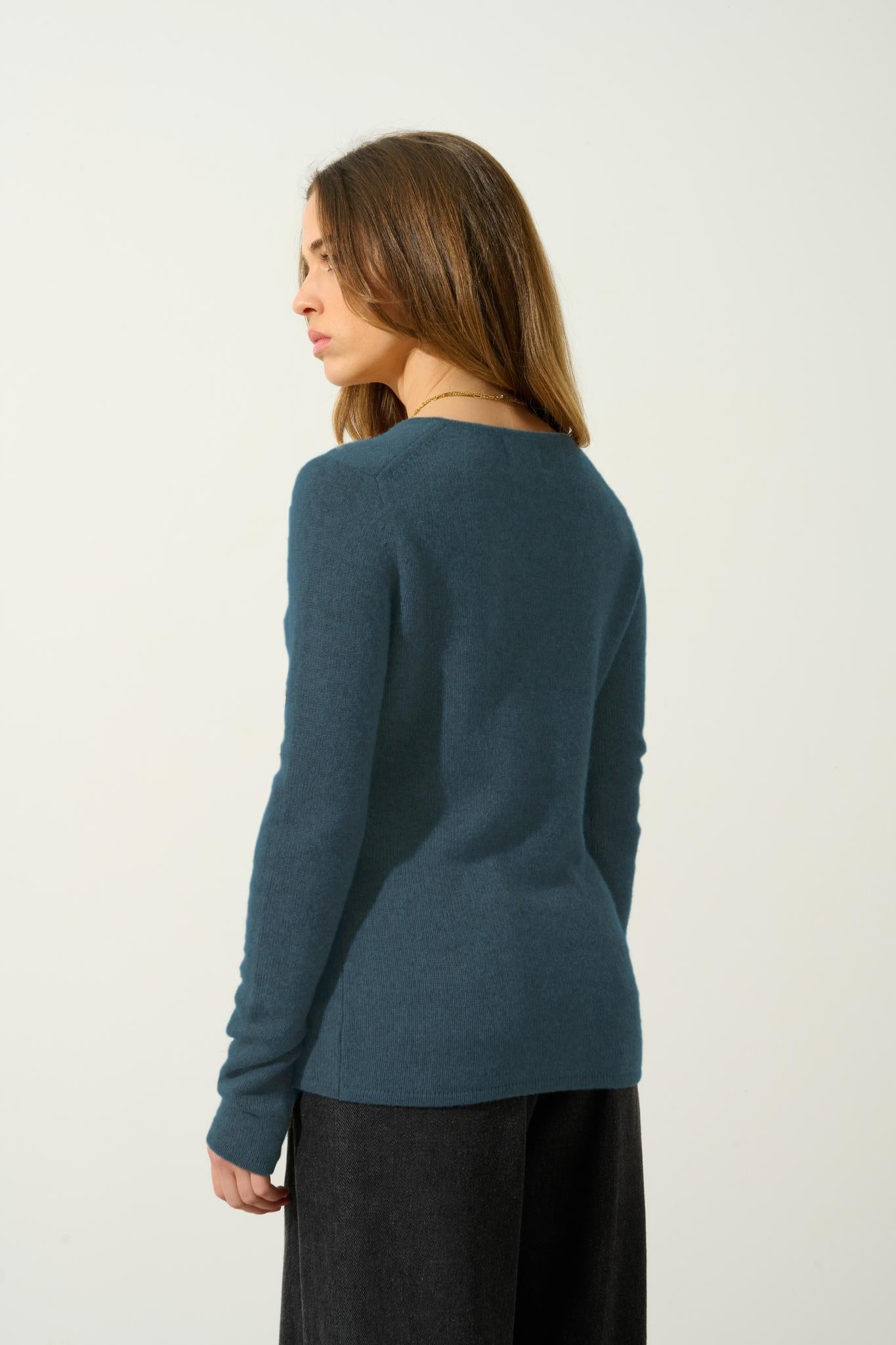 CHELSEA pull col v 4 fils vert canard chiné 100% cachemire