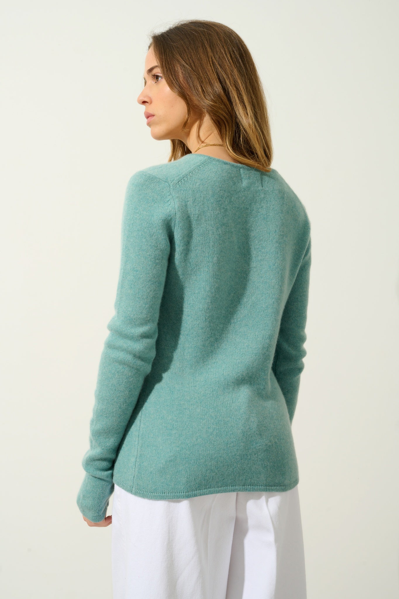 CHELSEA 4-thread v-neck sweater mottled green 100% cashmere