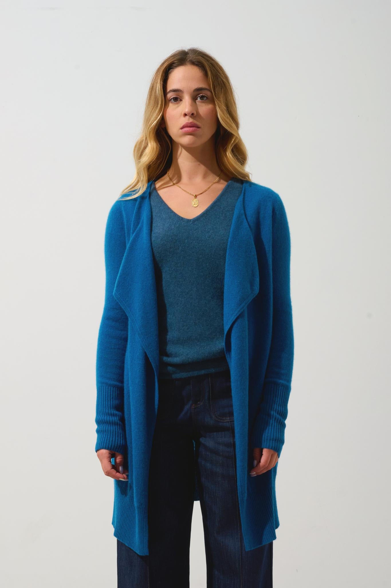 CHÉSERY long peacock jacket 100% cashmere