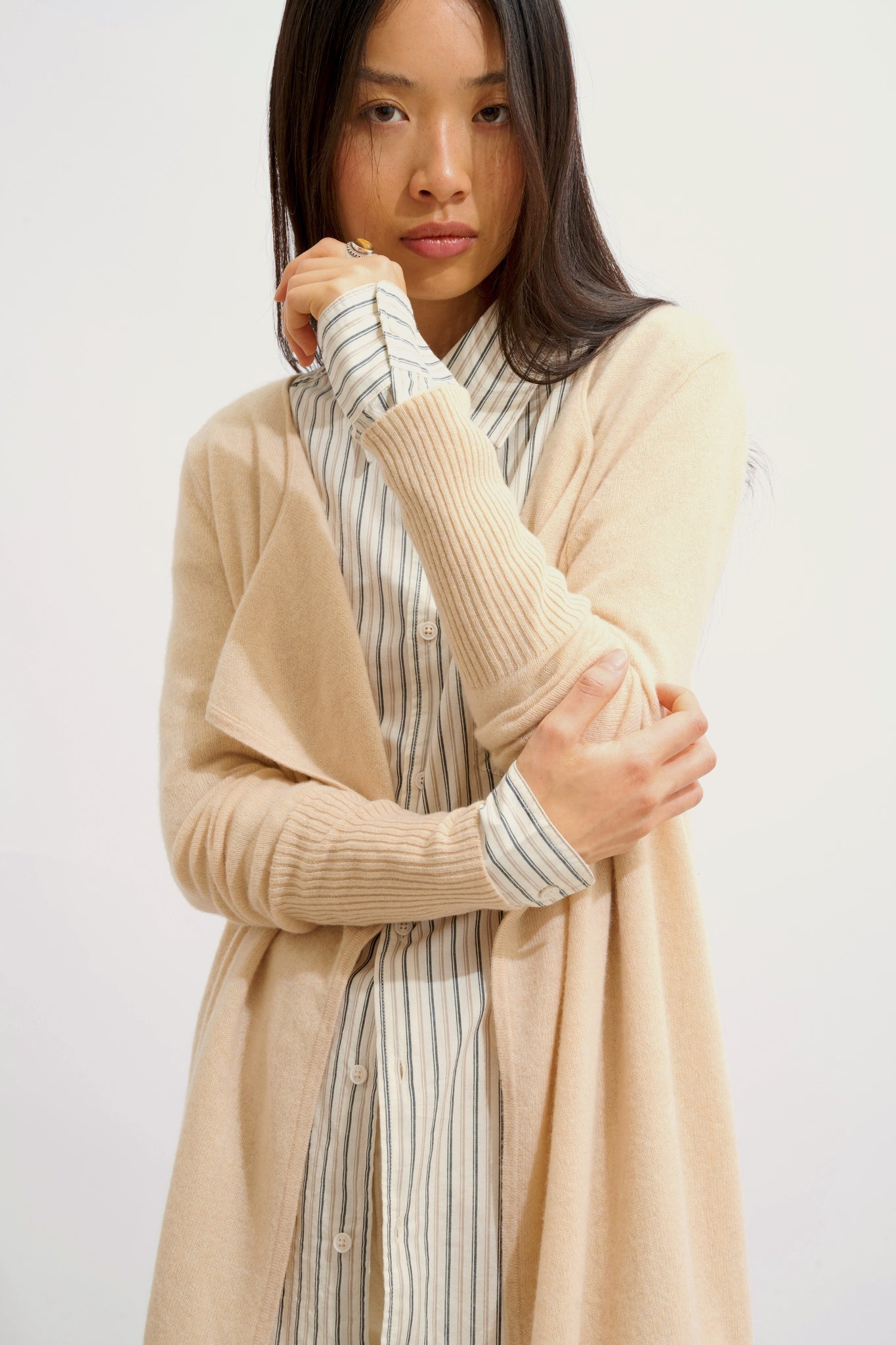 CHÉSERY veste longue sable 100% cachemire