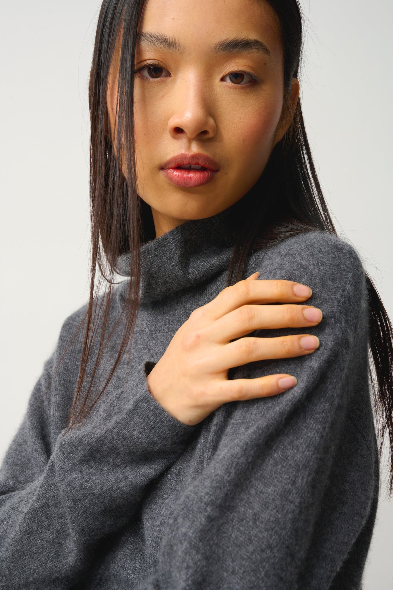 CHEVIOT pull col montant bénitier anthracite chiné 100% cachemire