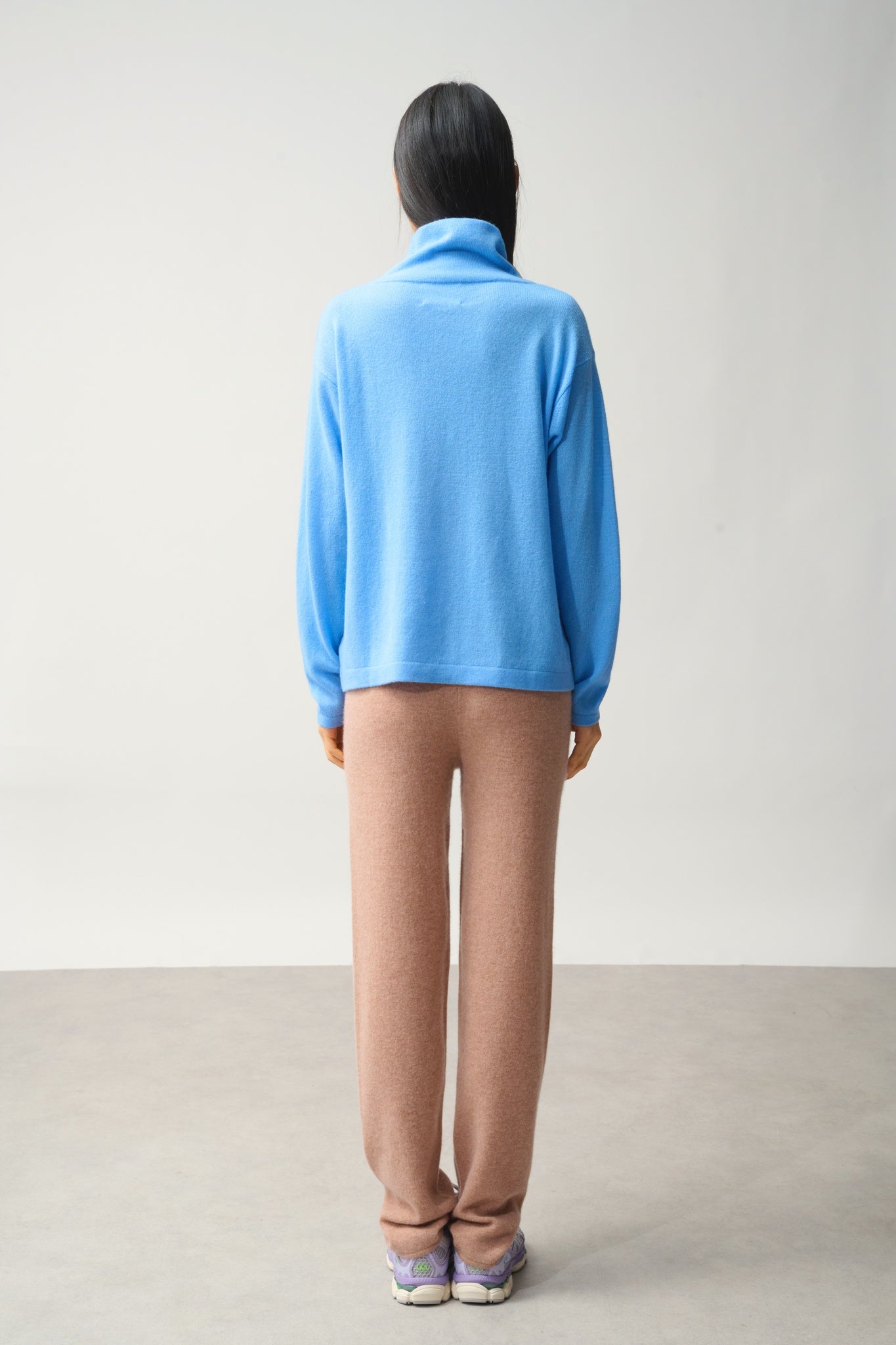 CHEVIOT pull col montant bénitier baby blue 100% cachemire