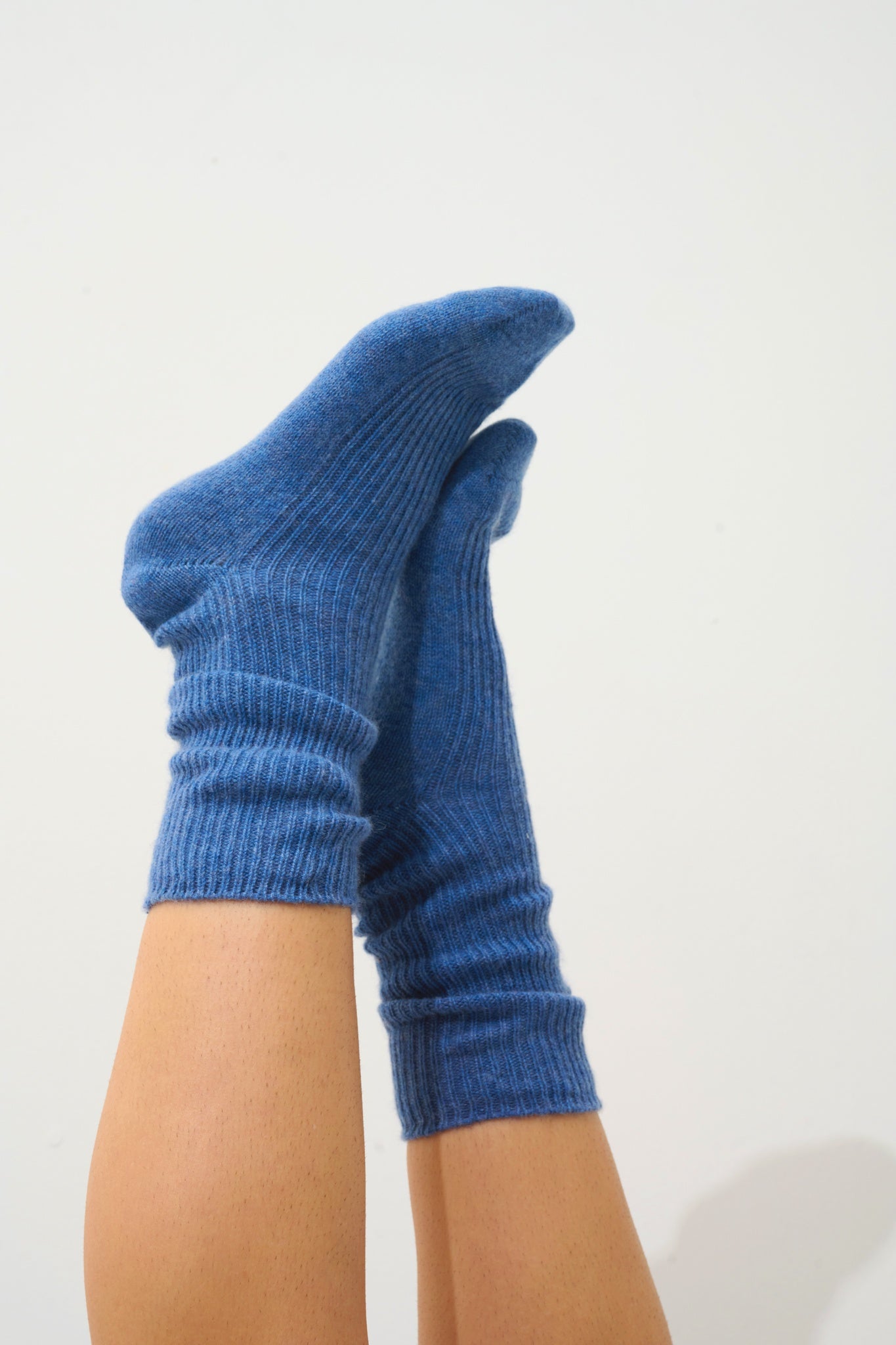 CHEWILA chaussettes 4 fils bleu denim 100% cachemire