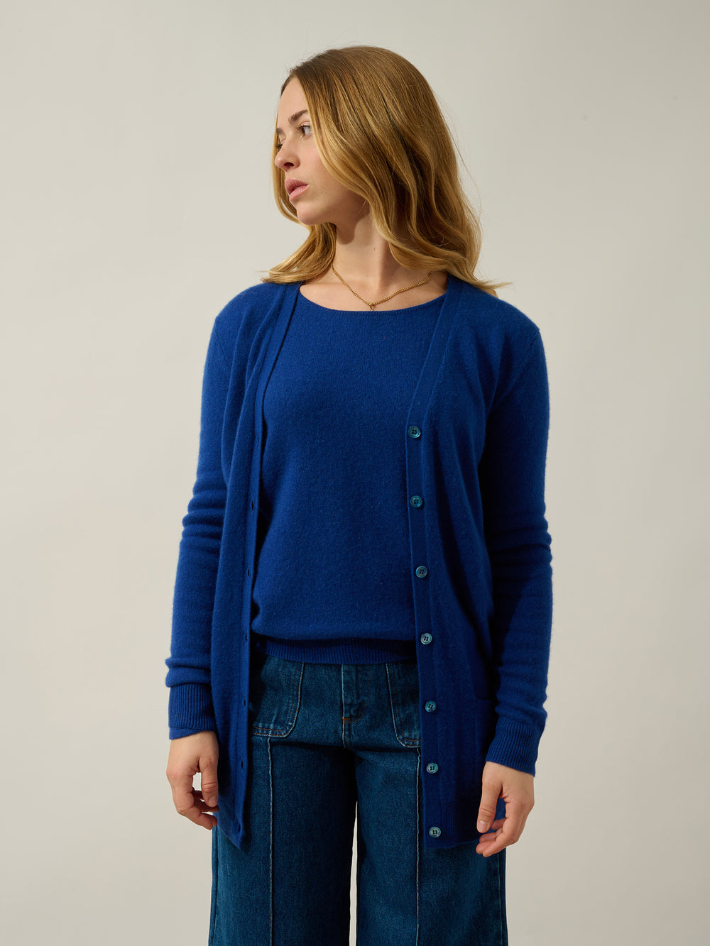 CIMET cardigan col v outremer 100% cachemire