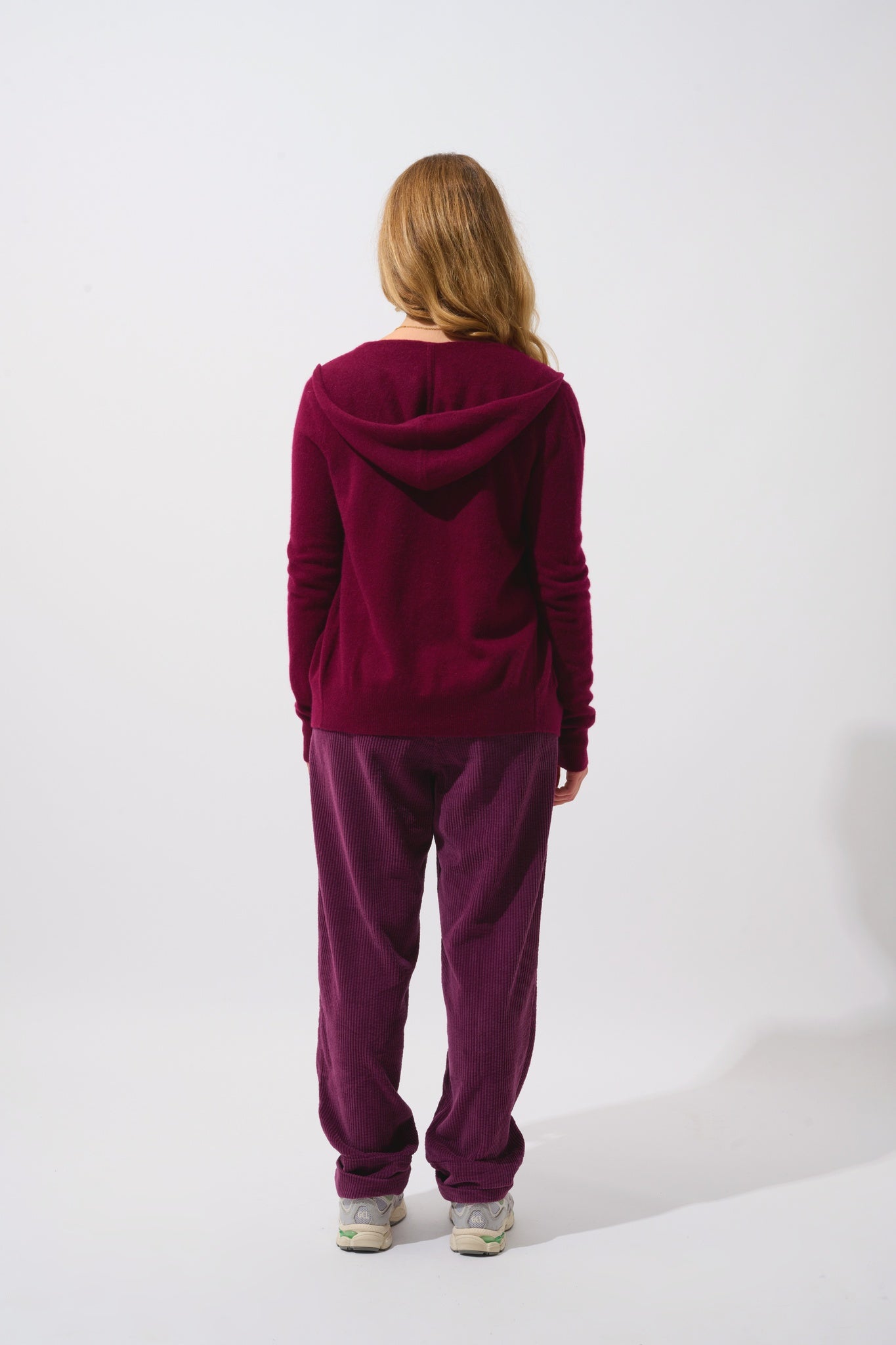 COLOMBIS Burgunder Strickjacke mit Kapuze und Reißverschluss 100% Kaschmir