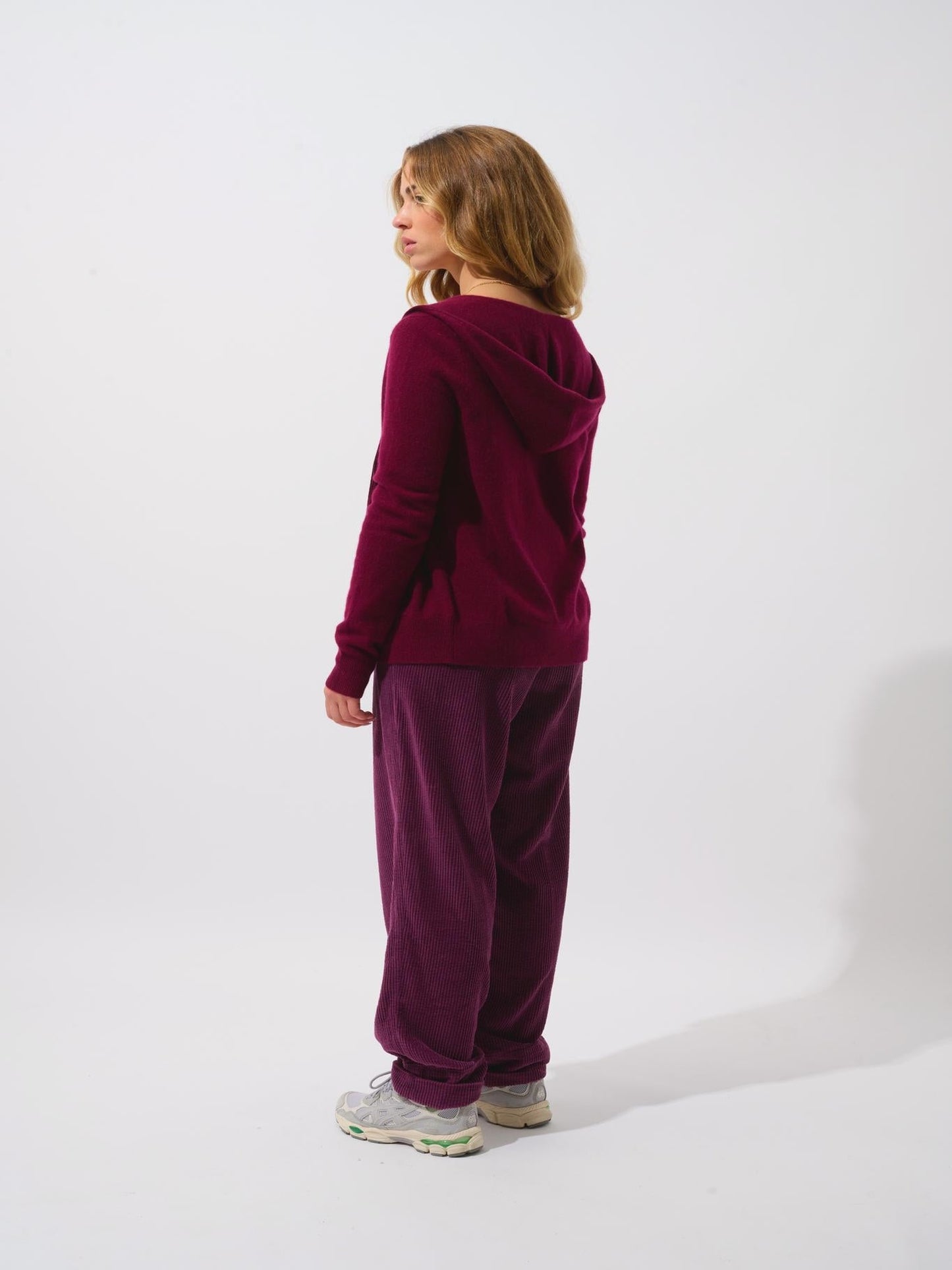 COLOMBIS gilet zippé capuche bordeaux 100% cachemire