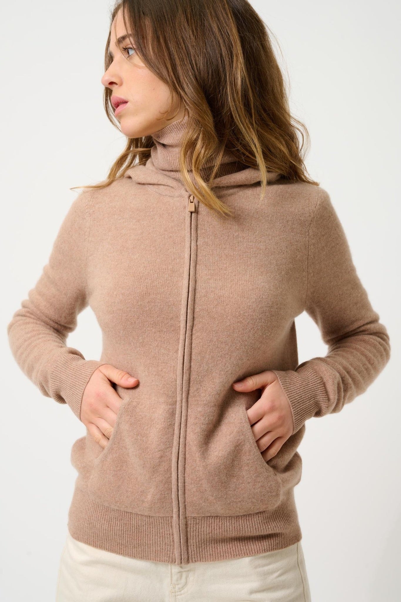 COLOMBIS 100% cashmere camel hooded zip cardigan