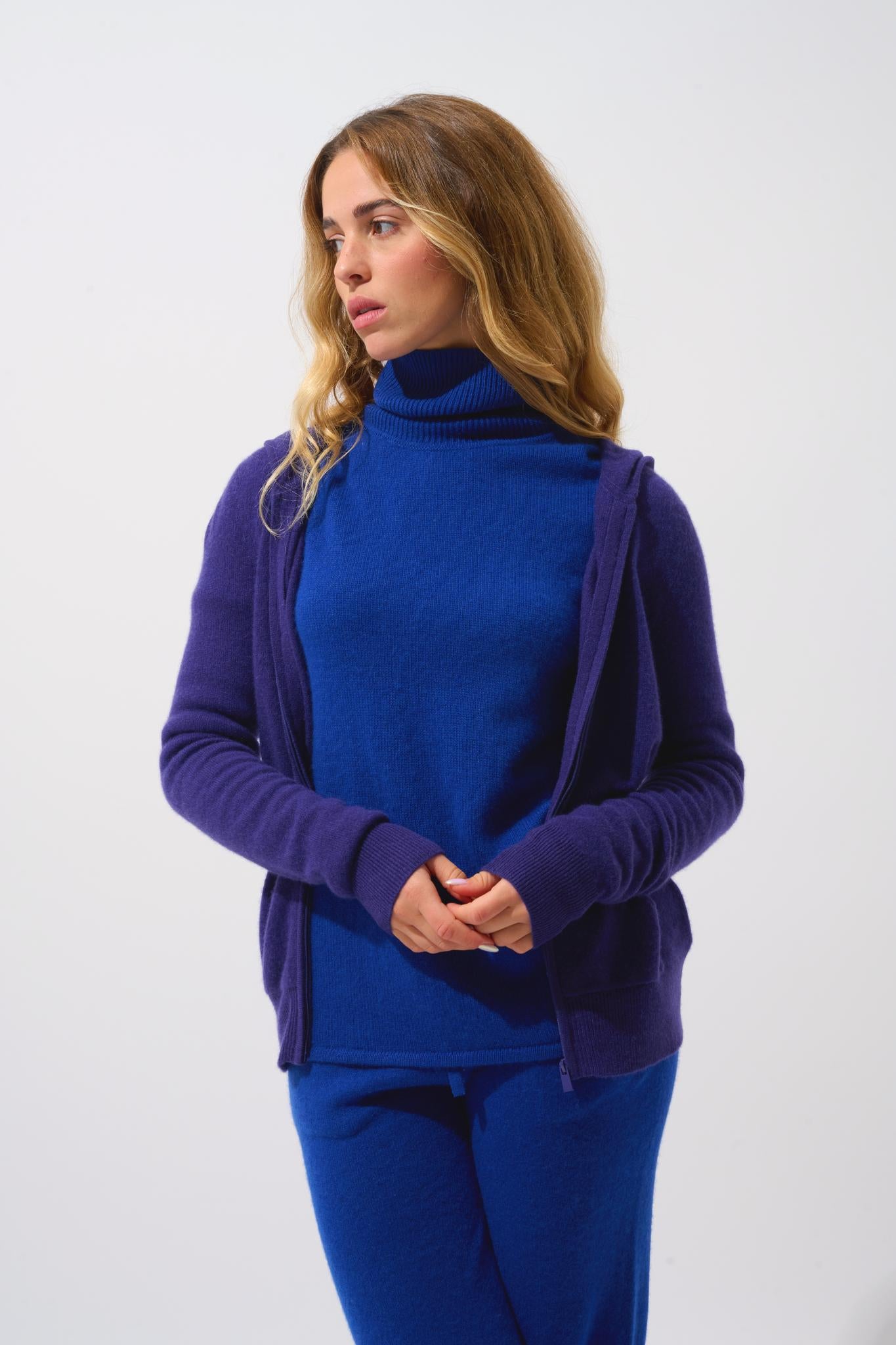 COLOMBIS gilet zippé capuche purple 100% cachemire