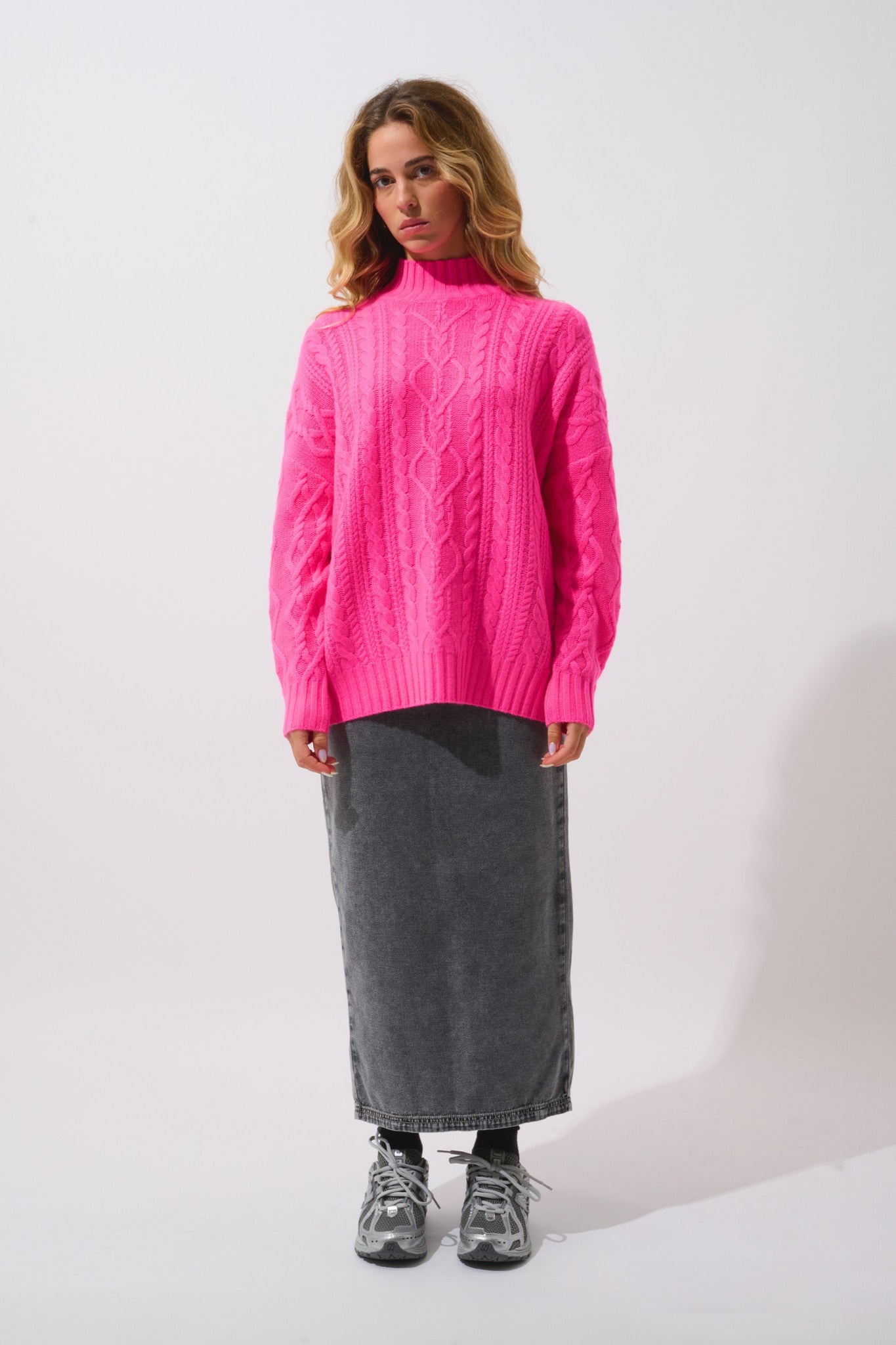 corinne pull col montant 6 fils rose fluo 100% cachemire