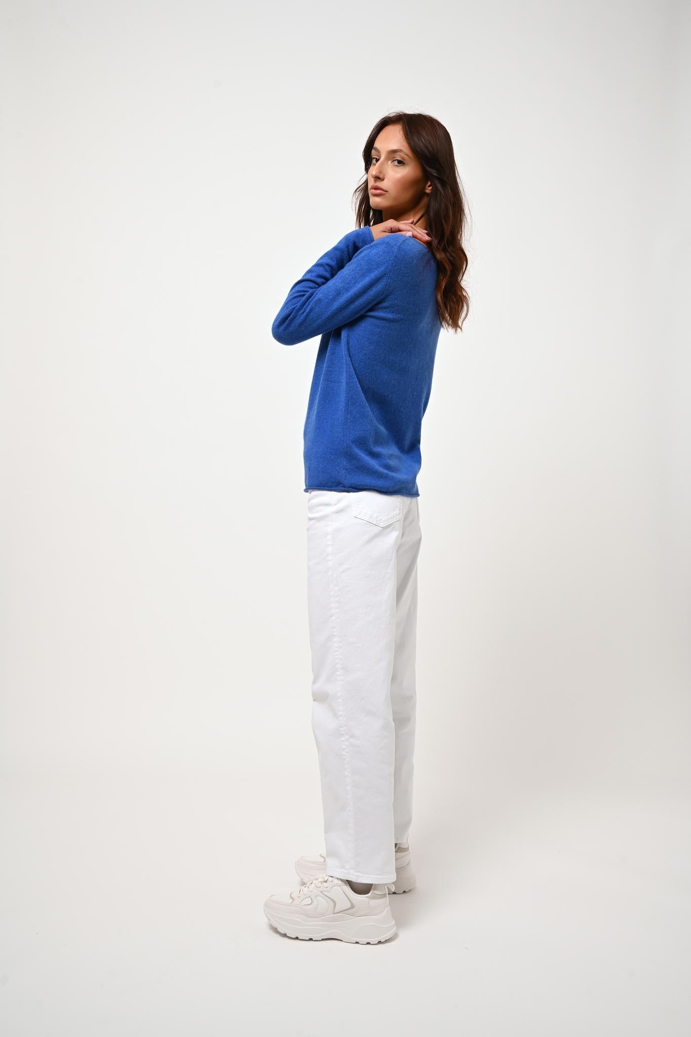 CRIOU Pullover mit Bootsausschnitt in Electric Blue aus 100% Kaschmir
