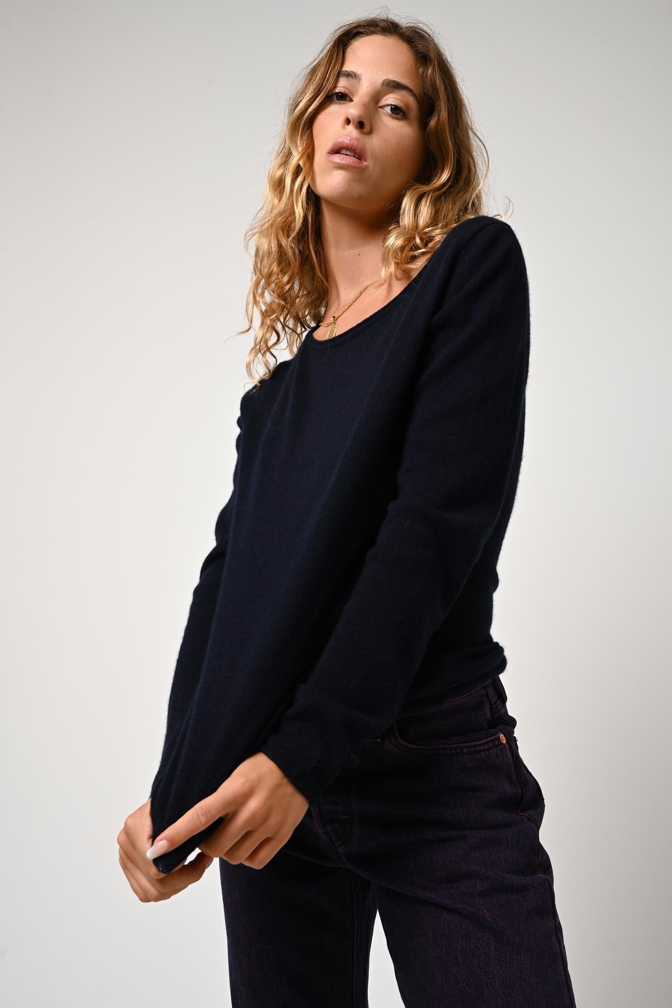 CRIOU Pullover mit Bootsausschnitt in navy aus 100% Kaschmir