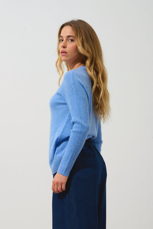 DARIA round-neck sweater sky 100% cashmere