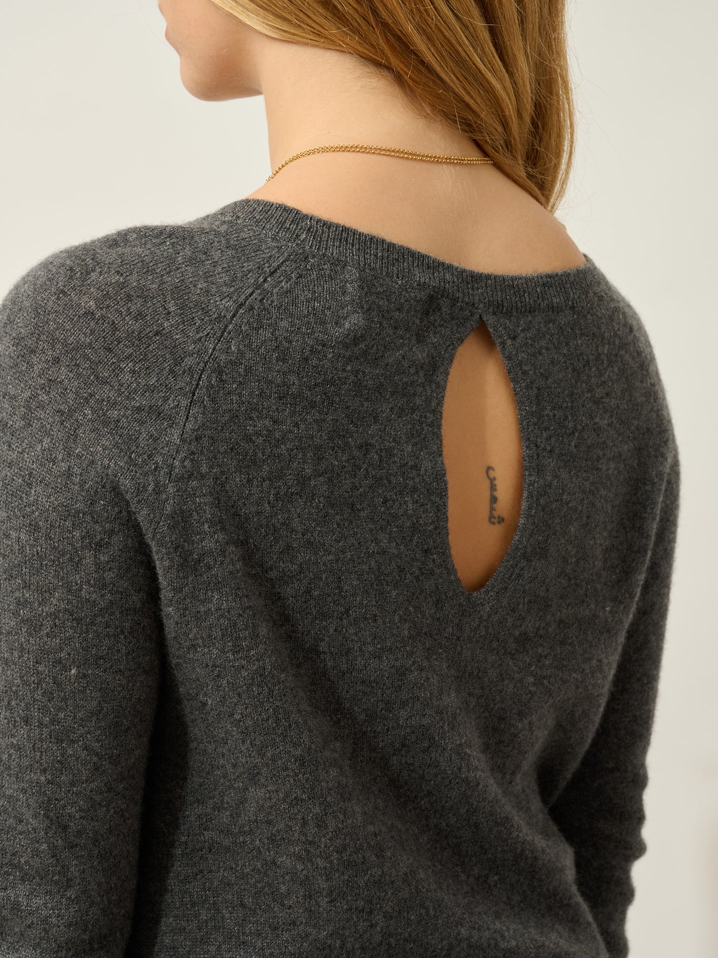 DIBONA pull col bateau goutte dos anthracite chiné 100% cachemire