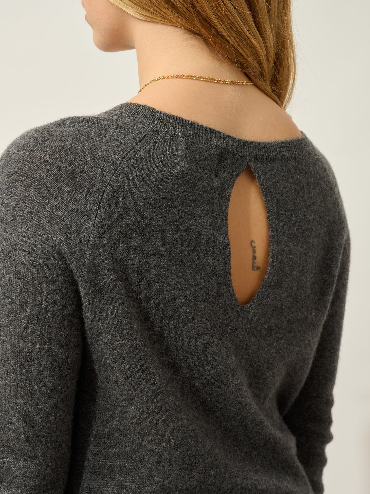 DIBONA pull col bateau goutte dos anthracite chiné 100% cachemire