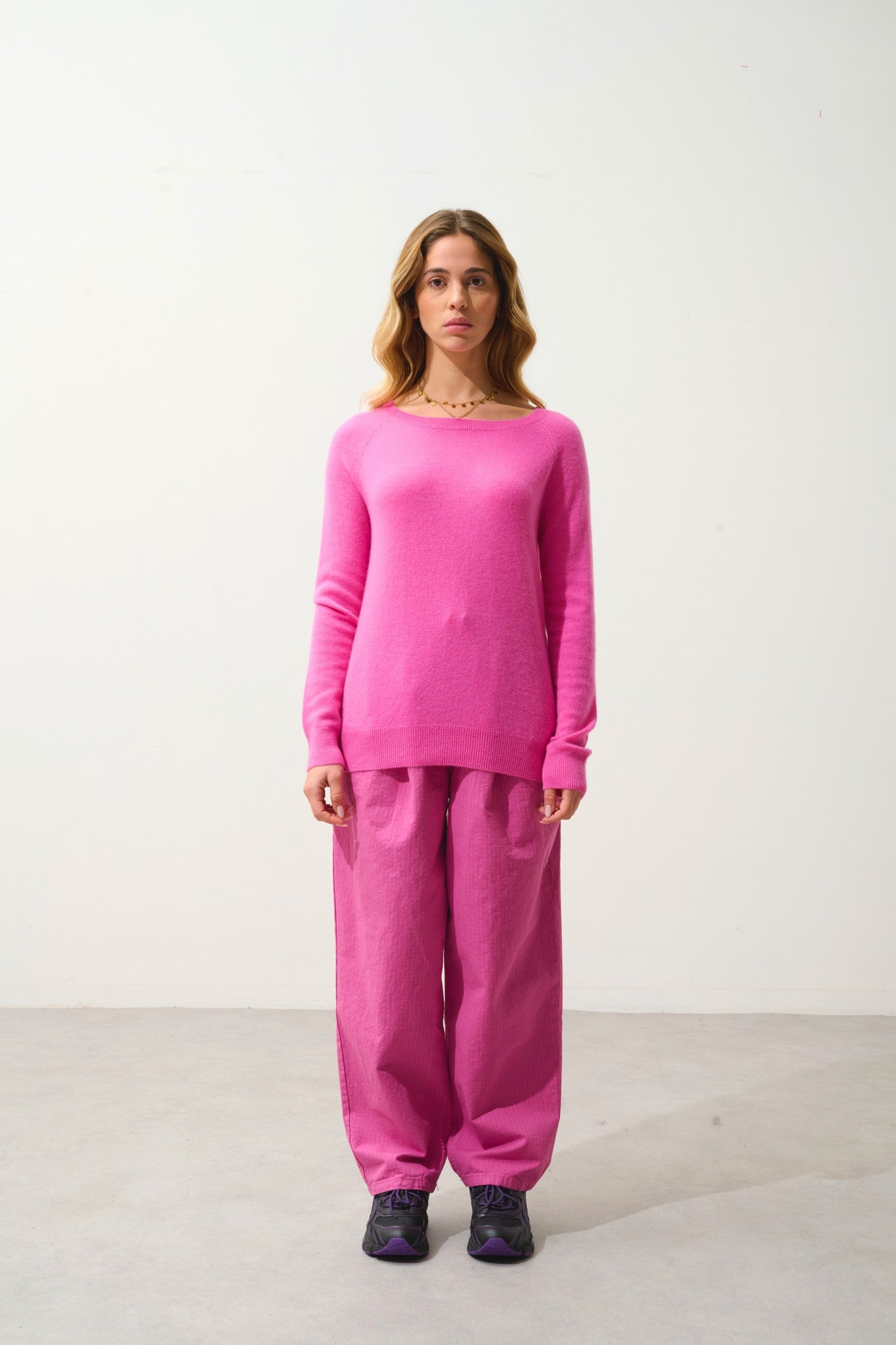 dibona pull col bateau goutte dos rose 100% cachemire