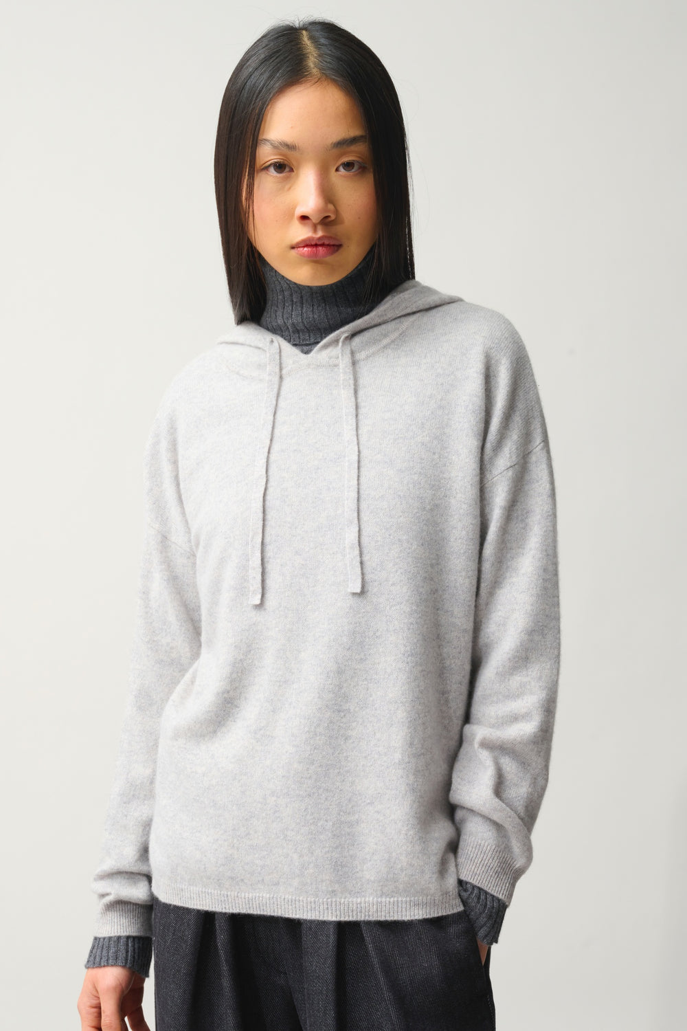 DORTE pull capuche gris clair chiné 100% cachemire