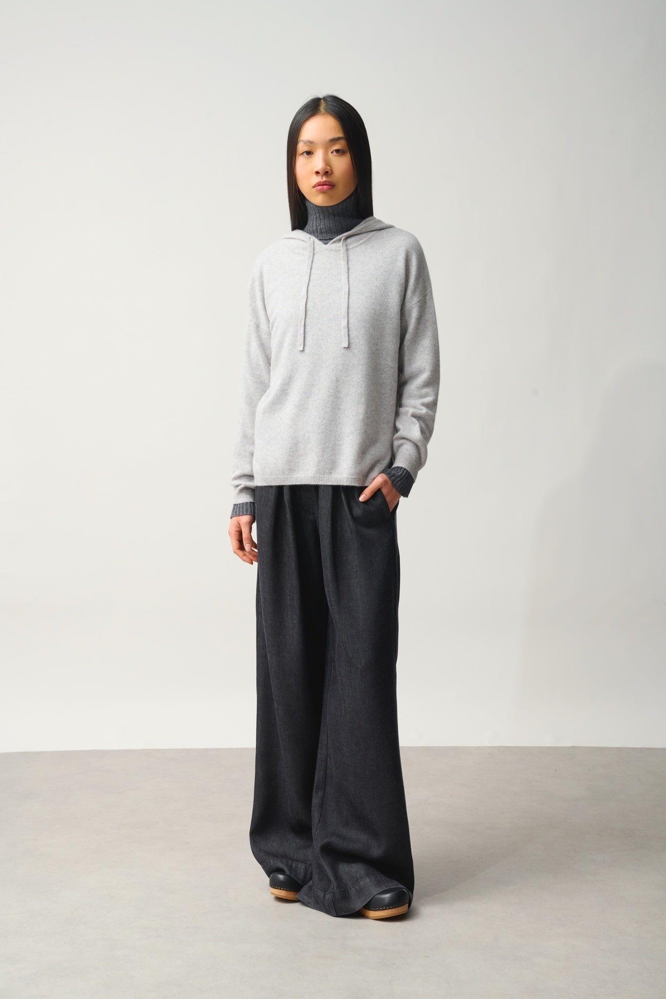 DORTE pull capuche gris clair chiné 100% cachemire