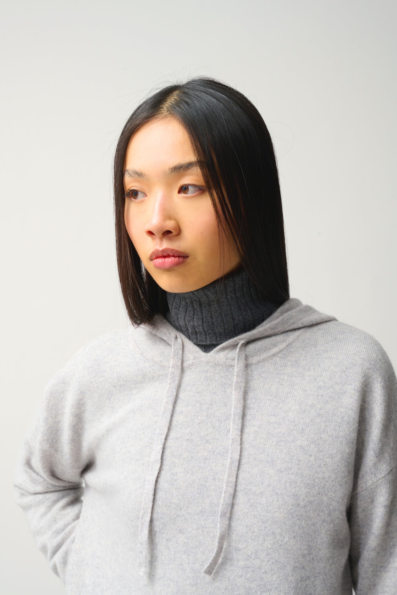 DORTE pull capuche gris clair chiné 100% cachemire