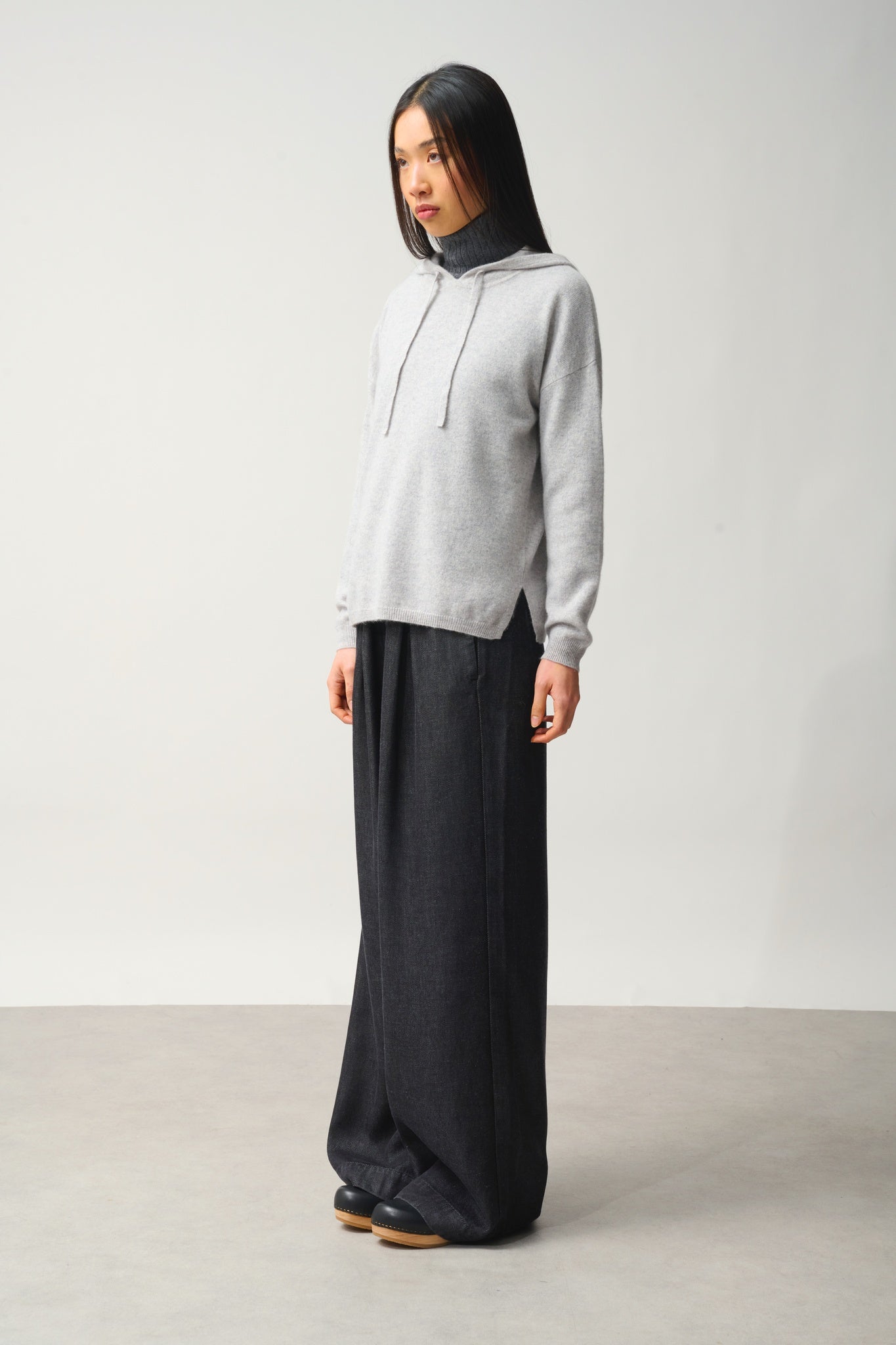 DORTE pull capuche gris clair chiné 100% cachemire