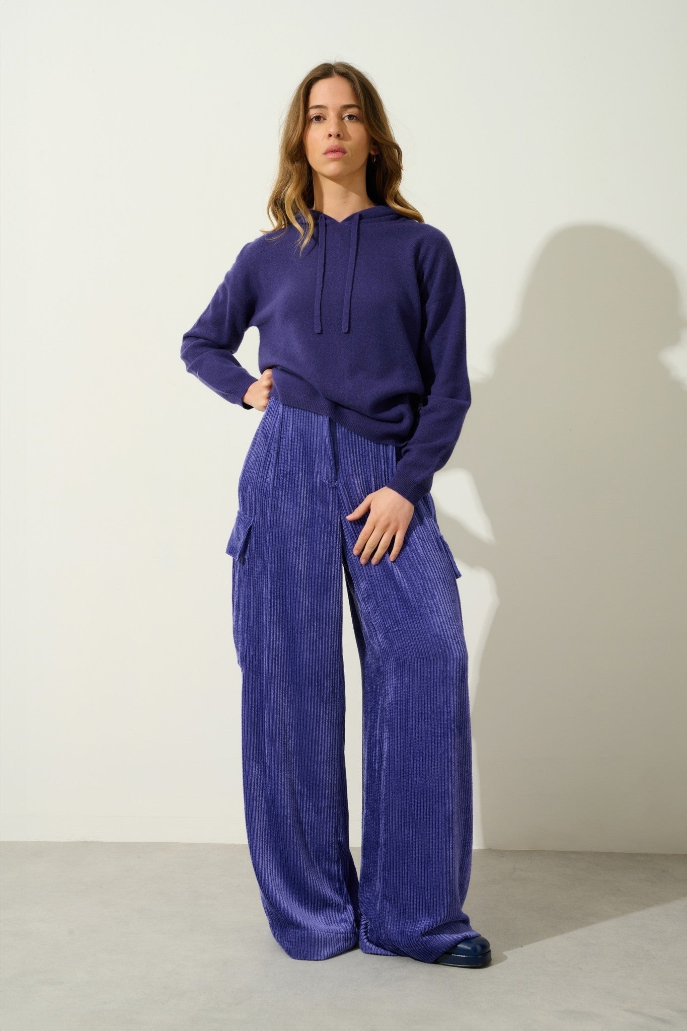 dorte pull capuche purple 100% cachemire