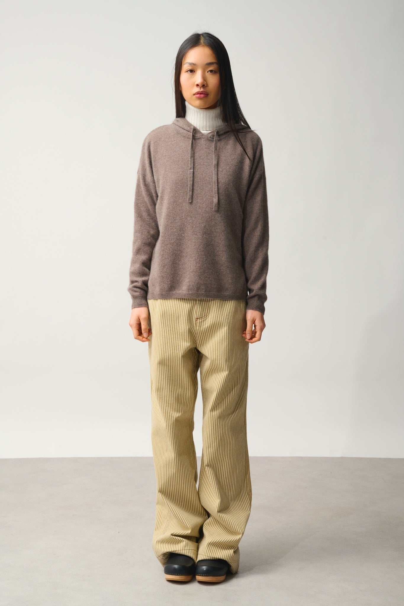 DORTE Kapuzenpullover taupe meliert 100% Kaschmir