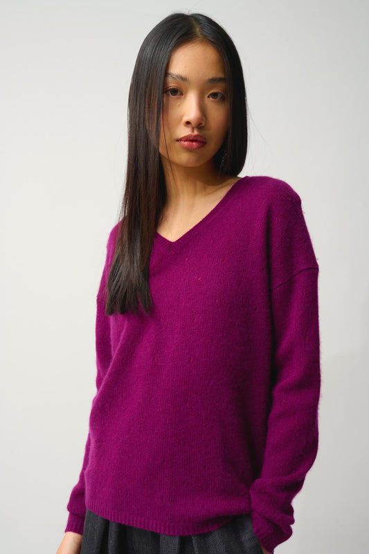 DOTY 4-thread plum v-neck sweater 100% cashmere