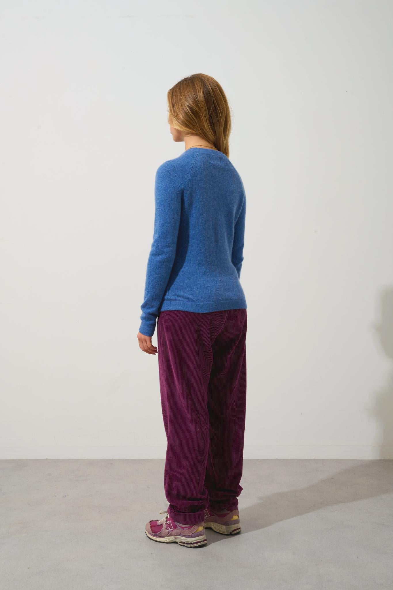 ECRIN denim blue round-neck sweater 100% cashmere