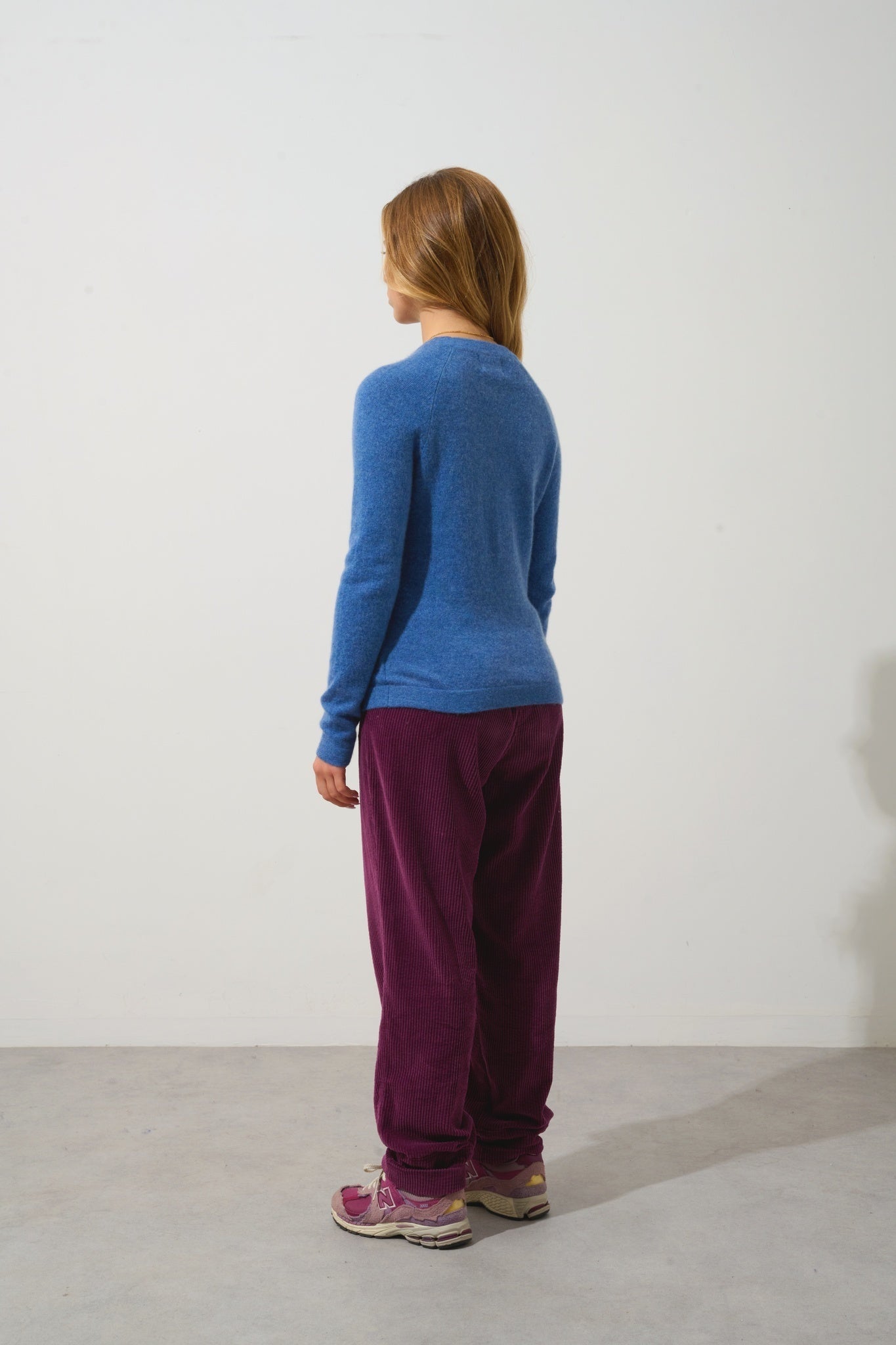 ECRIN Pullover mit Rundhalsausschnitt in Denimblau aus 100% Kaschmir