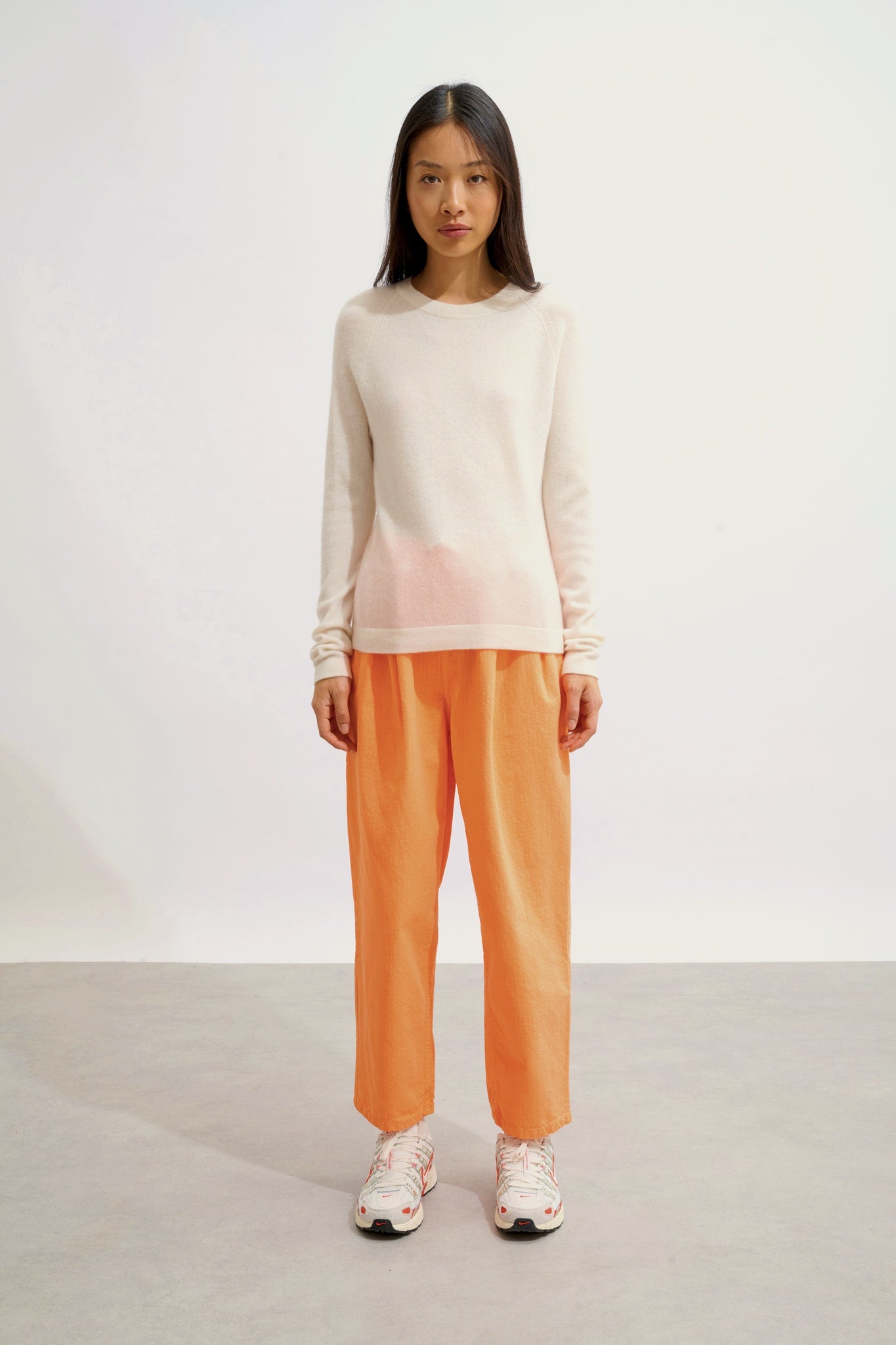 ECRIN ivory round-neck sweater 100% cashmere