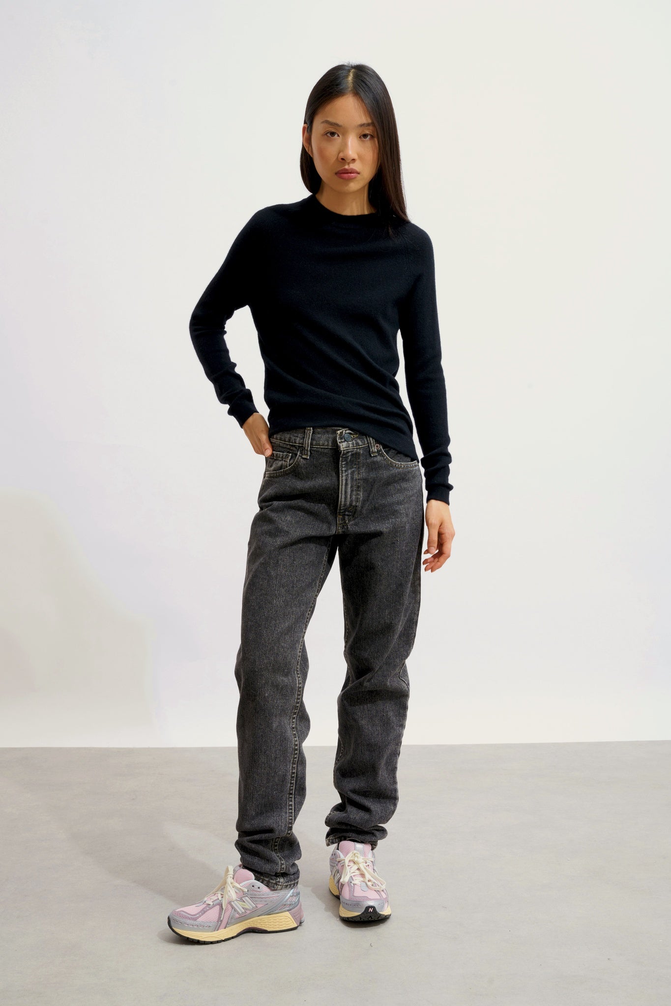 ECRIN pull col rond noir 100% cachemire