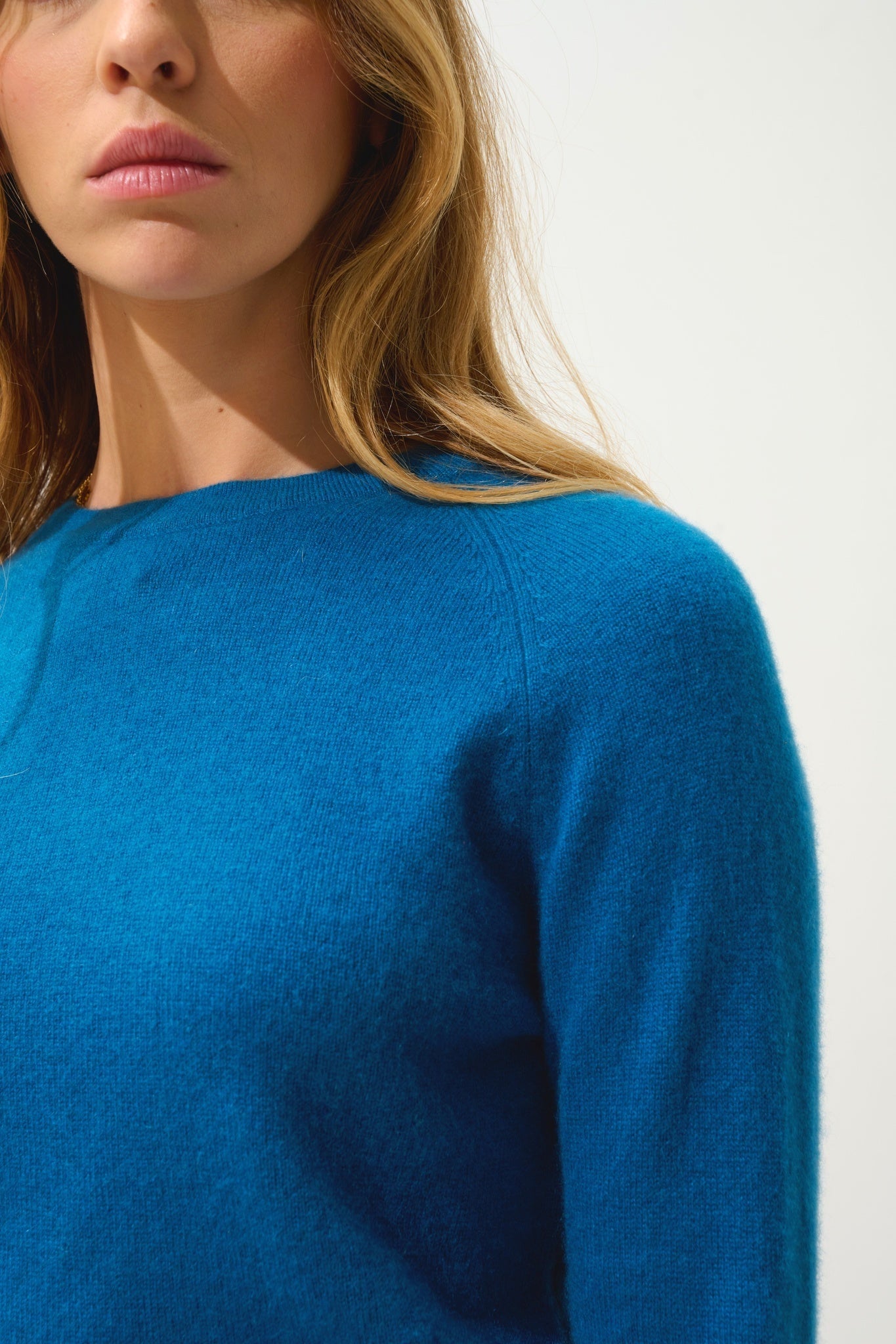 ECRIN Pullover mit Rundhalsausschnitt Pfau 100% Kaschmir