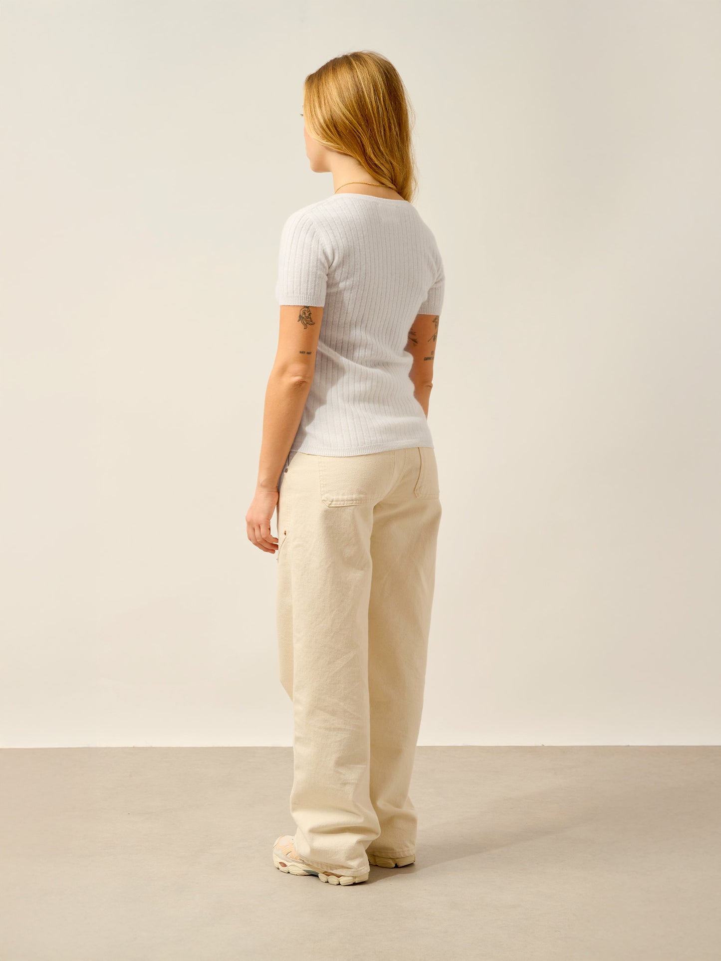 EIRA t-shirt col v neige 100% cachemire