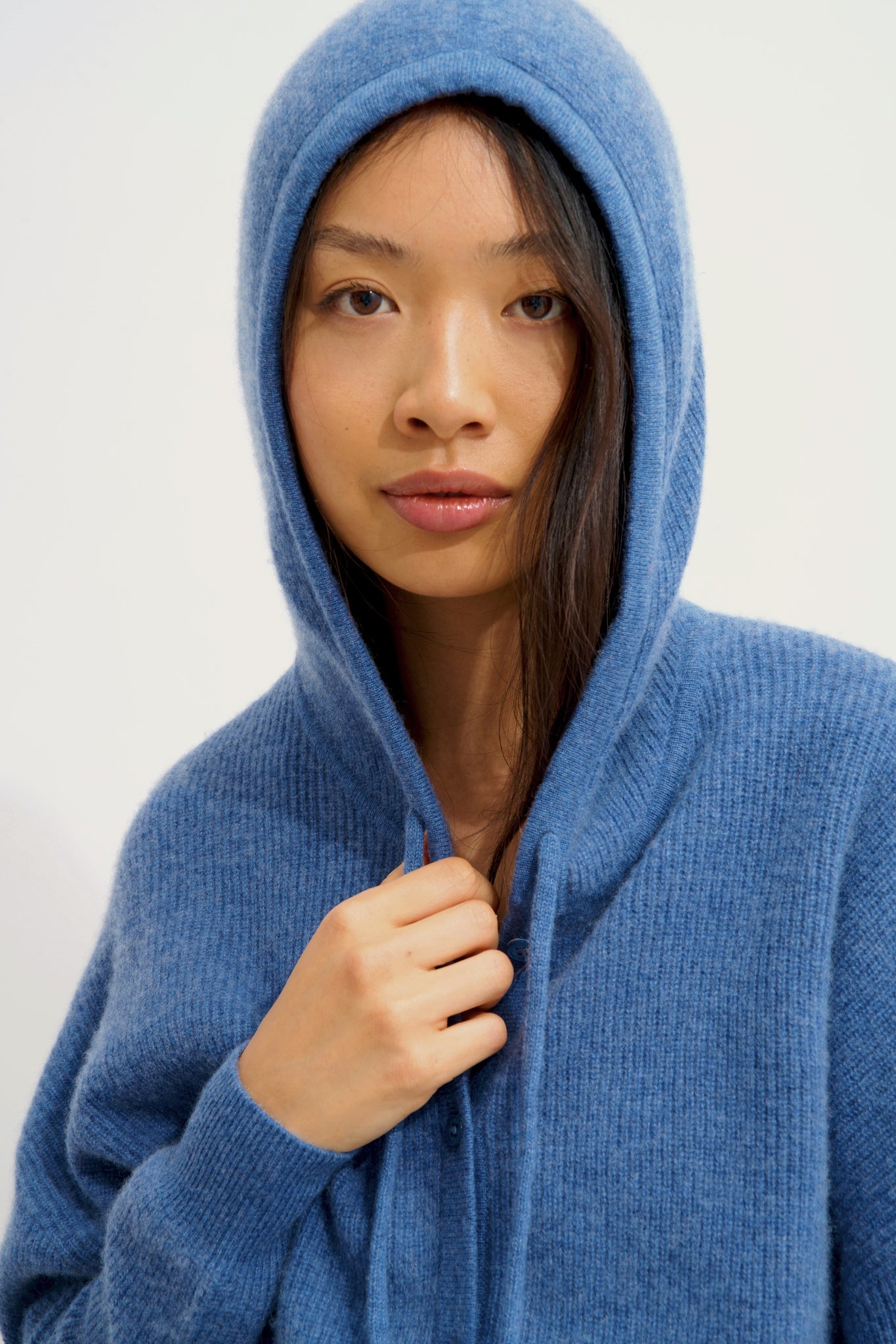 ELARA cardigan capuche bleu denim 100% cachemire