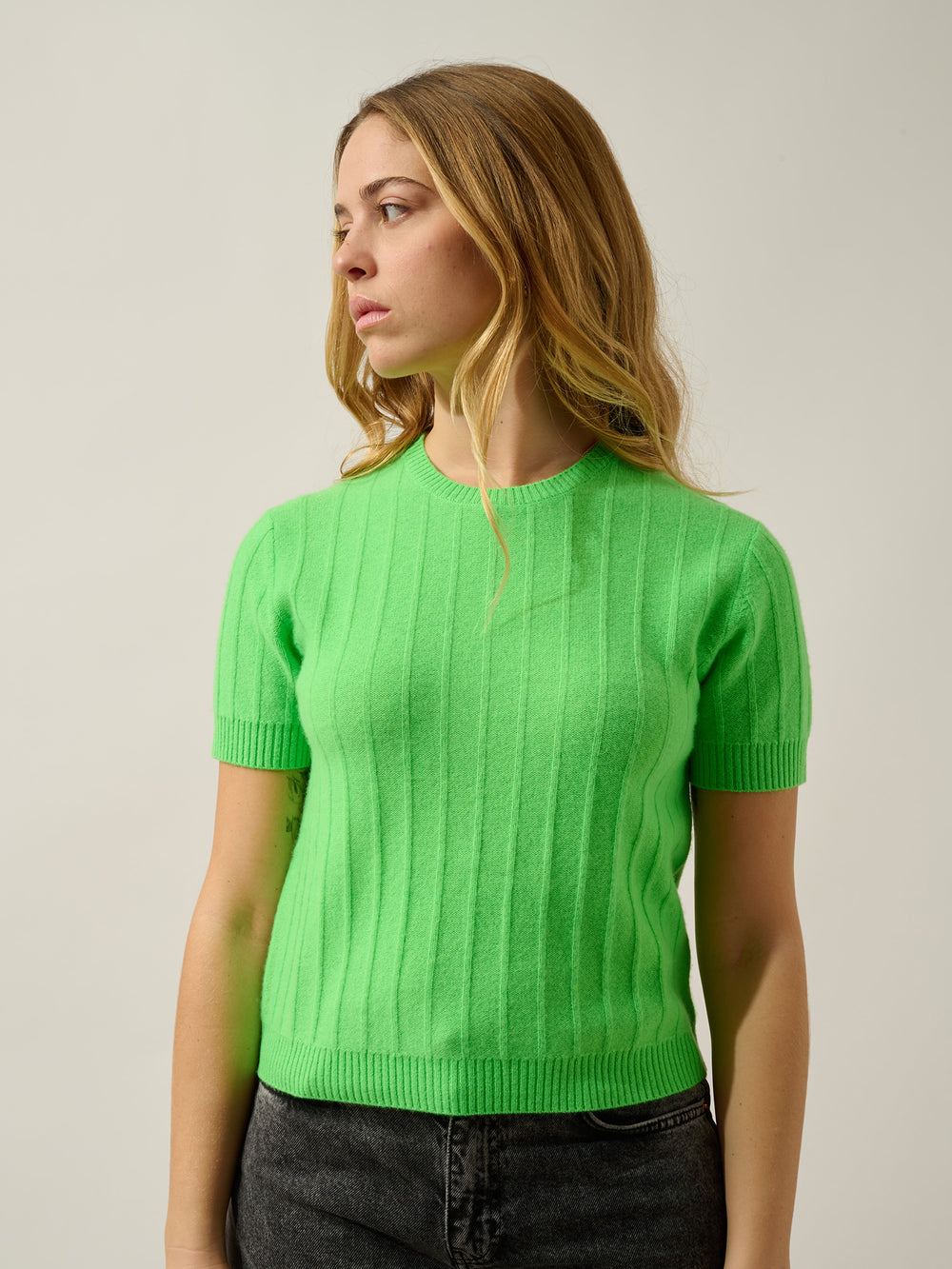 ELIRA t-shirt col rond vert fluo 100% cachemire