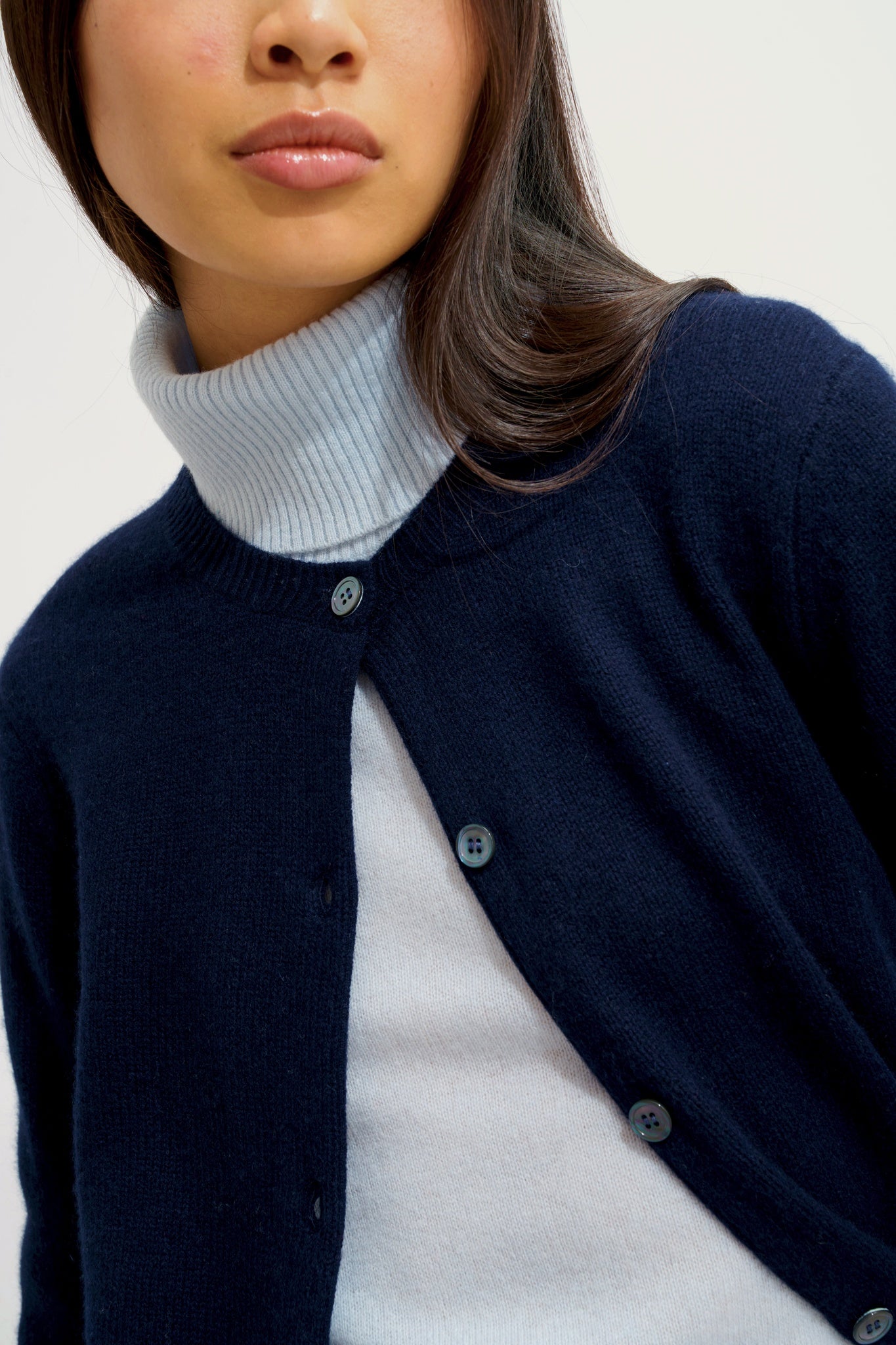 ELISE cardigan col rond 4 fils navy 100% cachemire