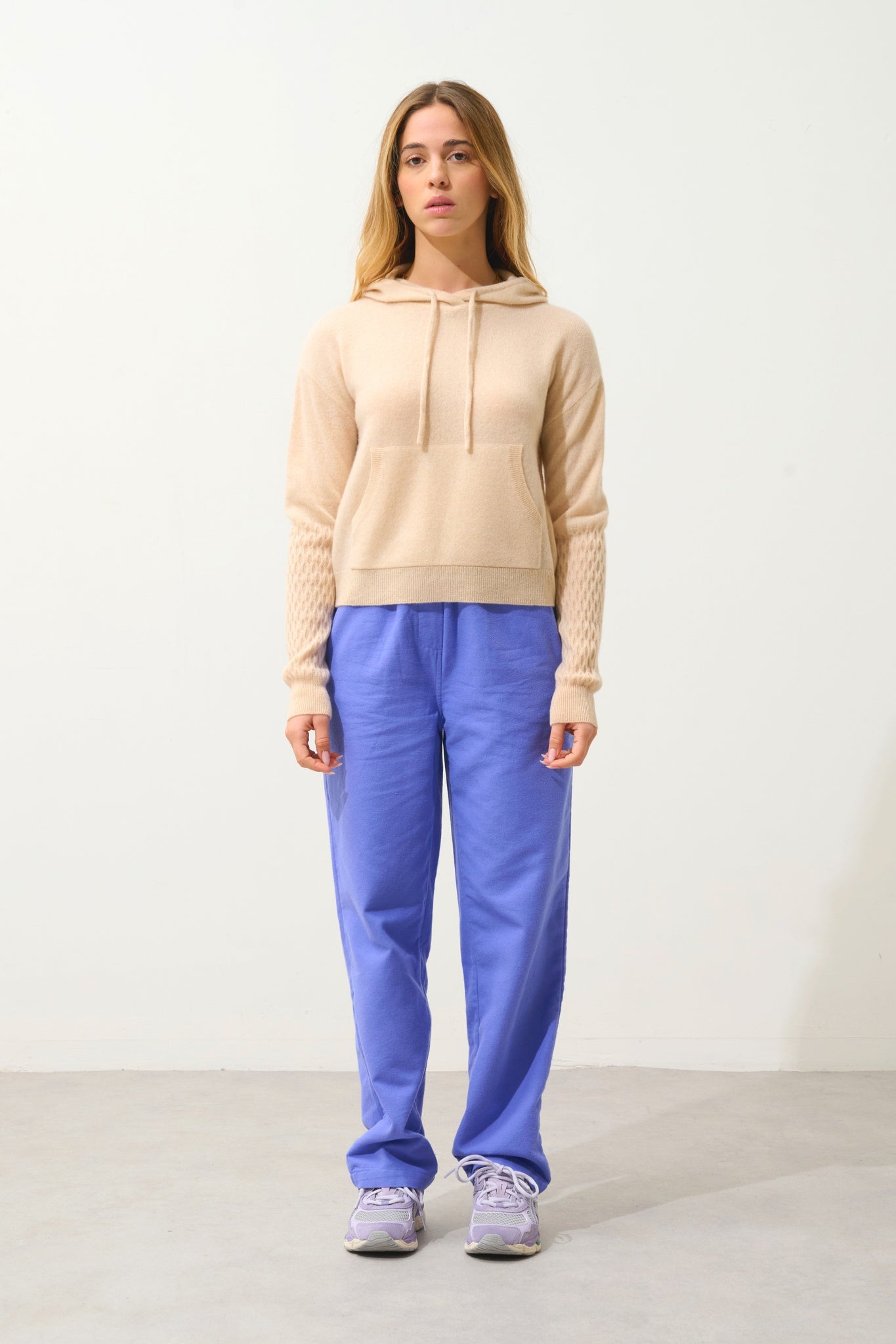 ELOWEN pull capuche sable 100% cachemire