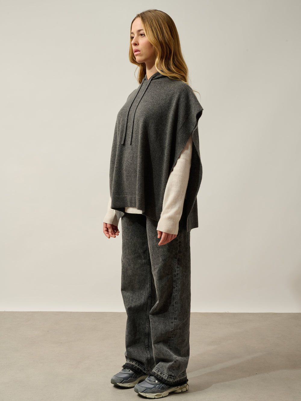 ELSA poncho capuche anthracite chiné 100% cachemire