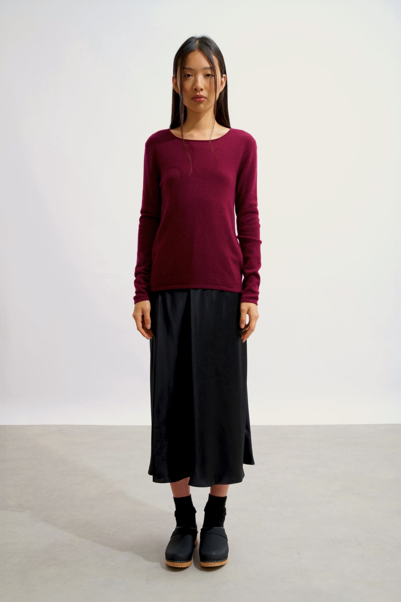 EPÉNA pull col rond bordeaux 100% cachemire