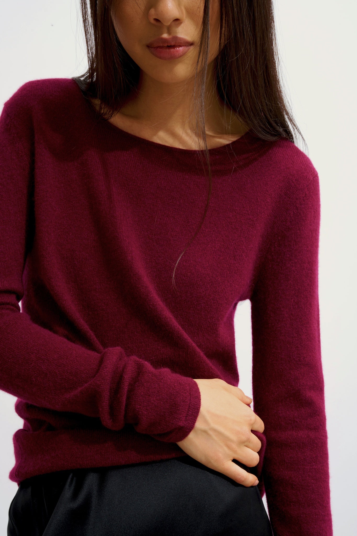 EPÉNA pull col rond bordeaux 100% cachemire