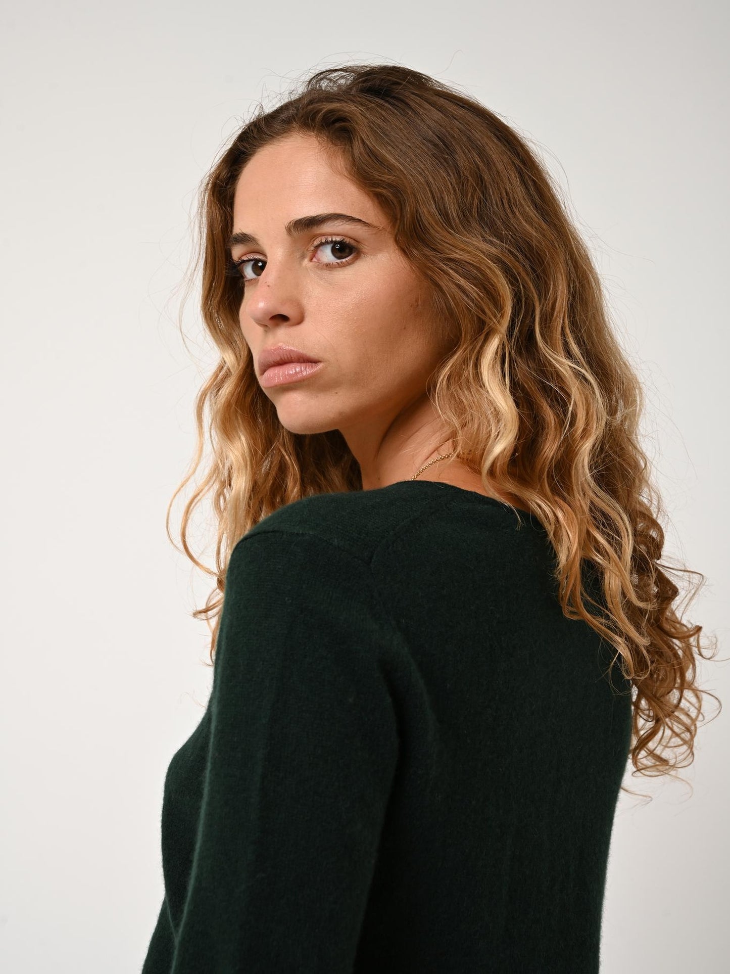 EPÉNA Zypressen-Rundhalspullover 100% Kaschmir