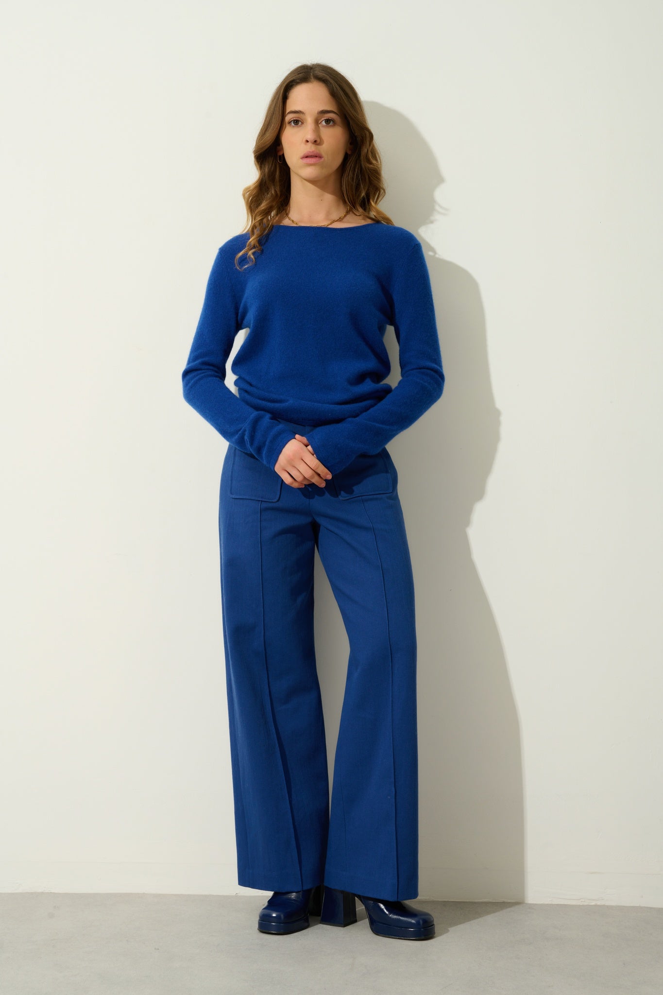 EPÉNA Pullover mit Rundhalsausschnitt ultramarin 100% Kaschmir